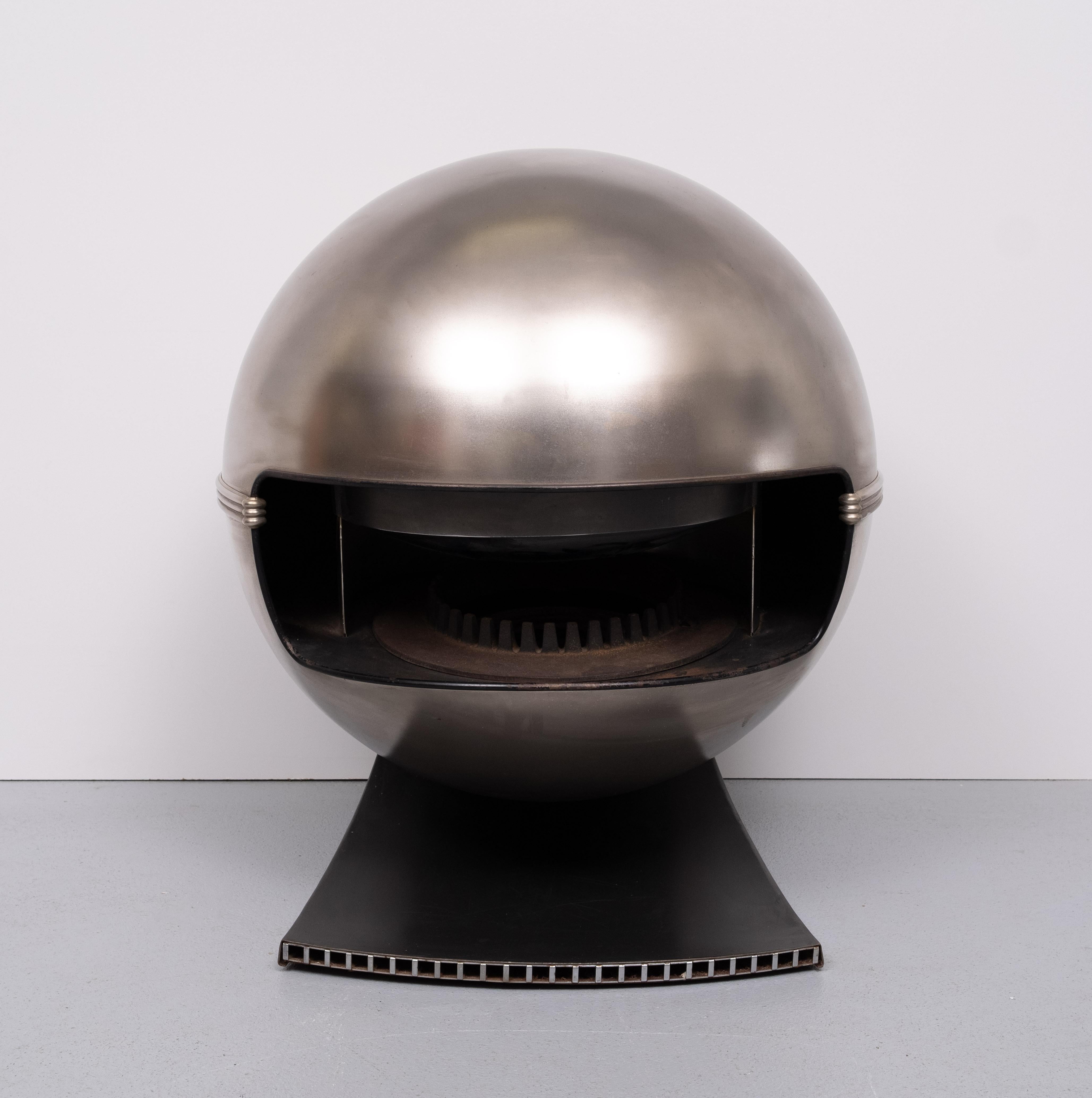 Milieu du XXe siècle Richard Wolthekker pour Faber - Space Ace  Cheminée à gaz  1960s