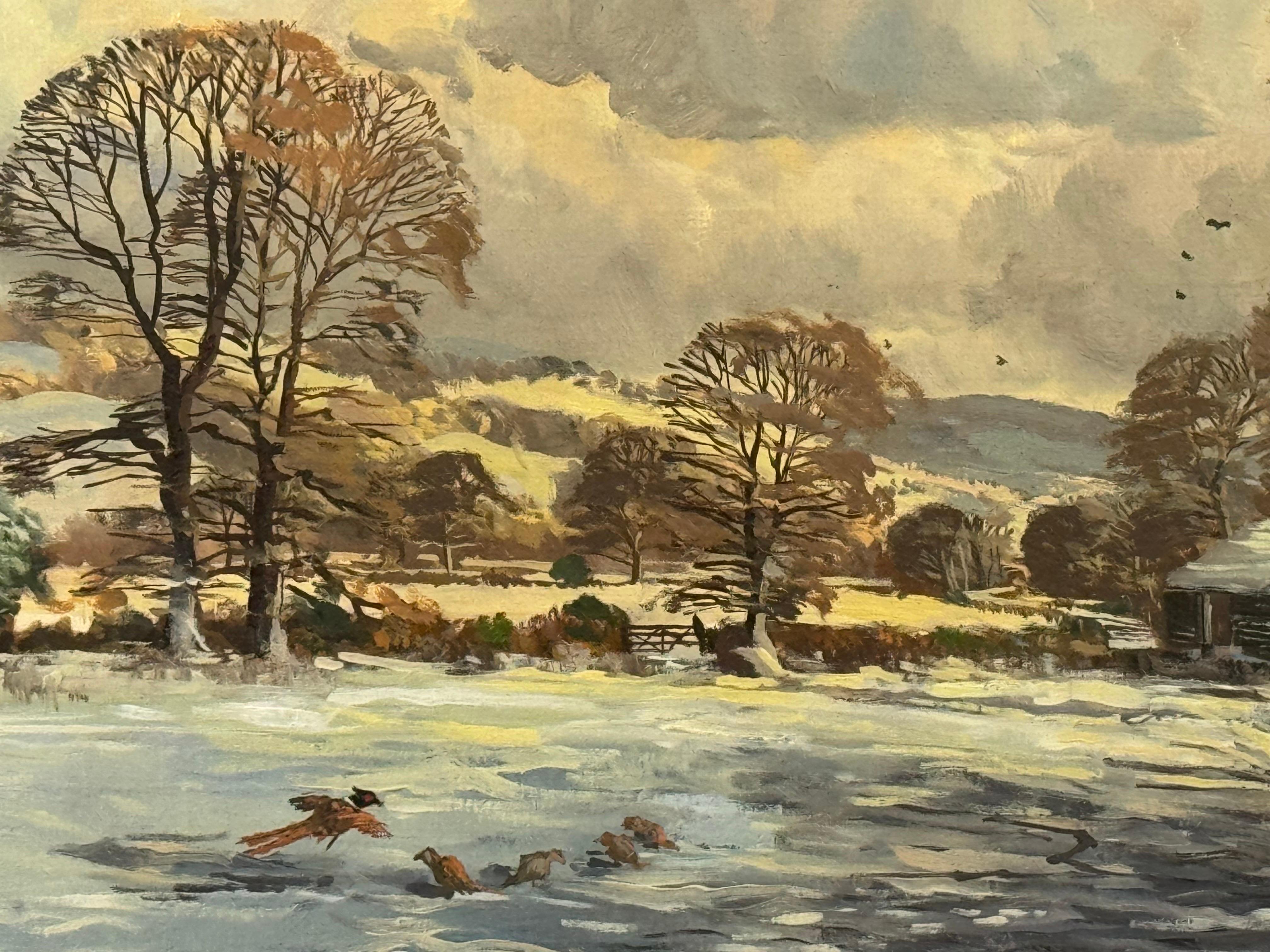 Paisaje invernal con campos y granja cubiertos de nieve en la campiña inglesa en venta 5