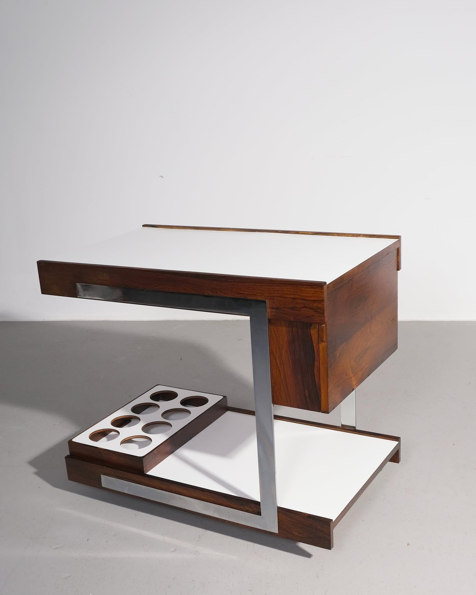 Richard Young For Merrow Associates Bar Cart / Drinks Trolley from 1965. In Good Condition For Sale In London, GB