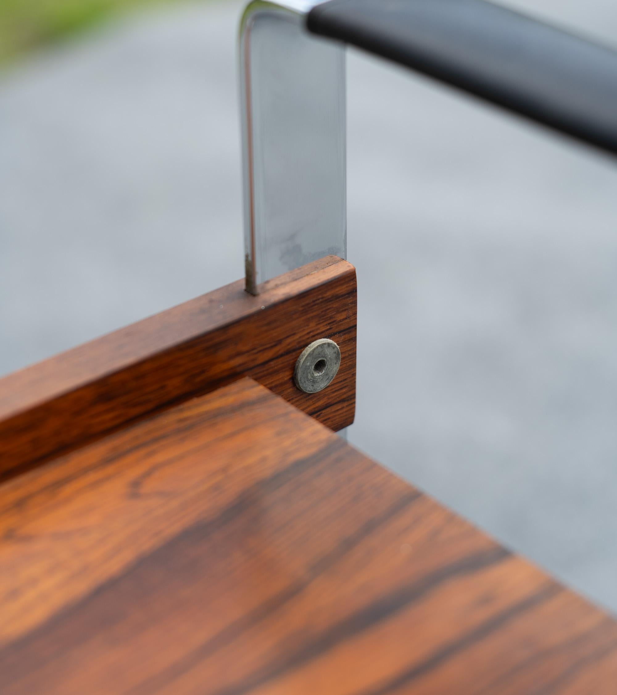 Richard Young - Merrow Associates Palisanderholz und verchromter Stahl, abgestufter MCM-Barwagen im Angebot 5