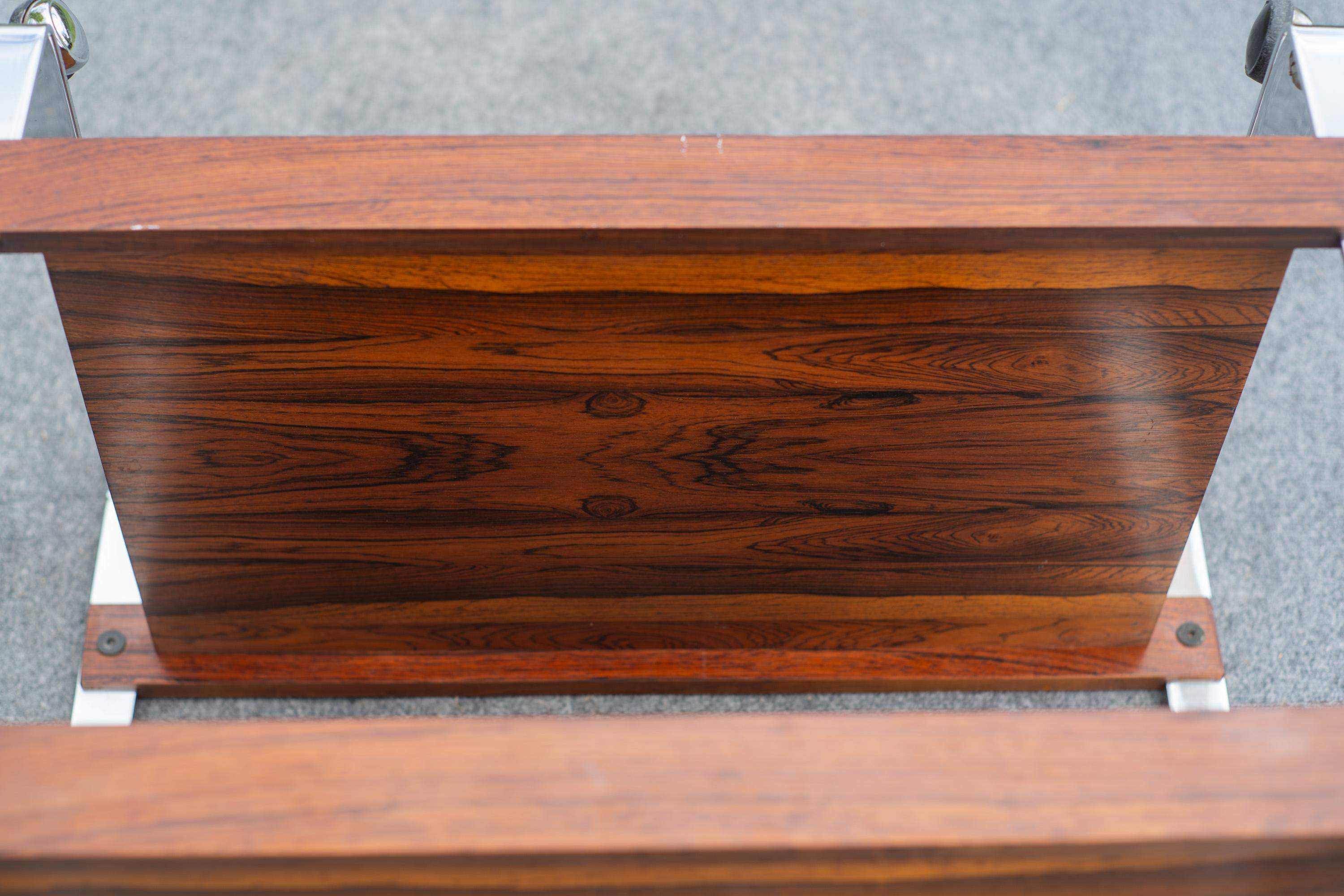 Richard Young - Merrow Associates Palisanderholz und verchromter Stahl, abgestufter MCM-Barwagen im Angebot 2
