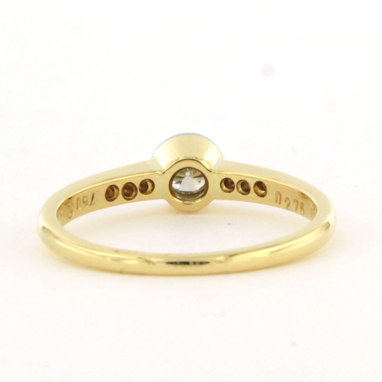 Taglio brillante Anello RICHARZ con diamanti taglio brillante fino a 0,33ct in oro 18k 3,1 grammi in vendita