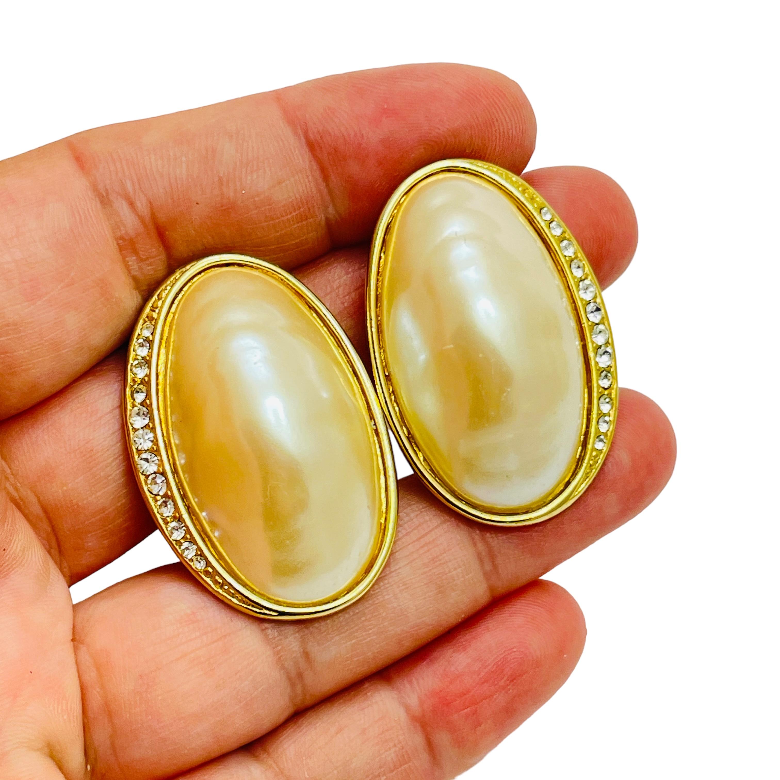 De las mujeres RICHELIEU firmado oro perla cristal enorme diseñador pasarela clip en pendientes en venta
