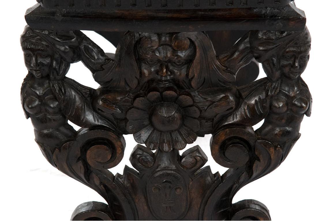 Renaissance Richly Carved 19th Century Italian Sgabello Chair, circa 1870