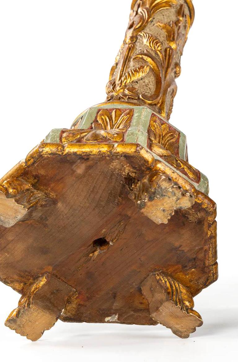 Intagliato a mano Lampada da terra antica veneziana riccamente intagliata e policromata in vendita