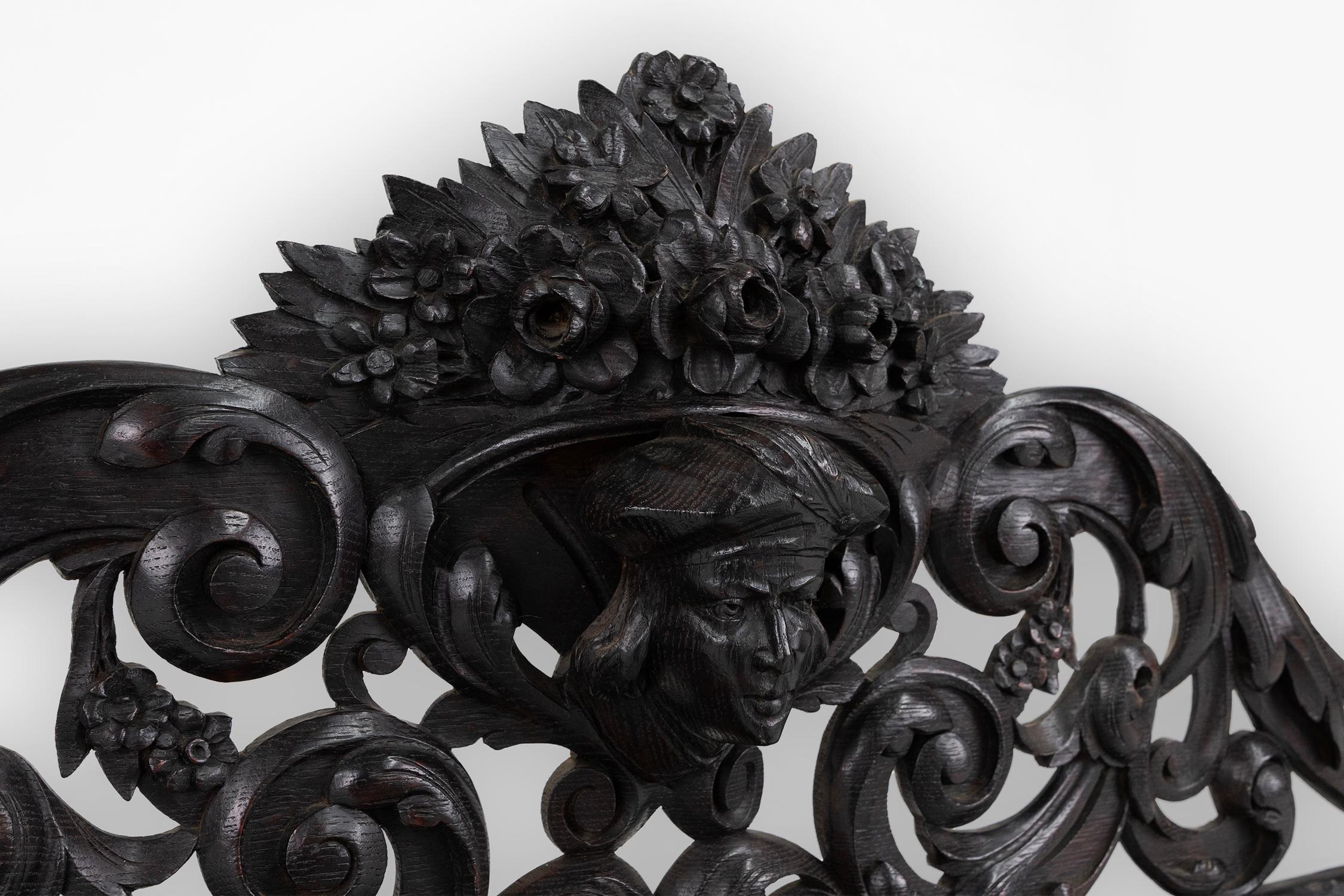 Etagère baroque en bois noir richement sculpté, France ca. 1850 en vente 2