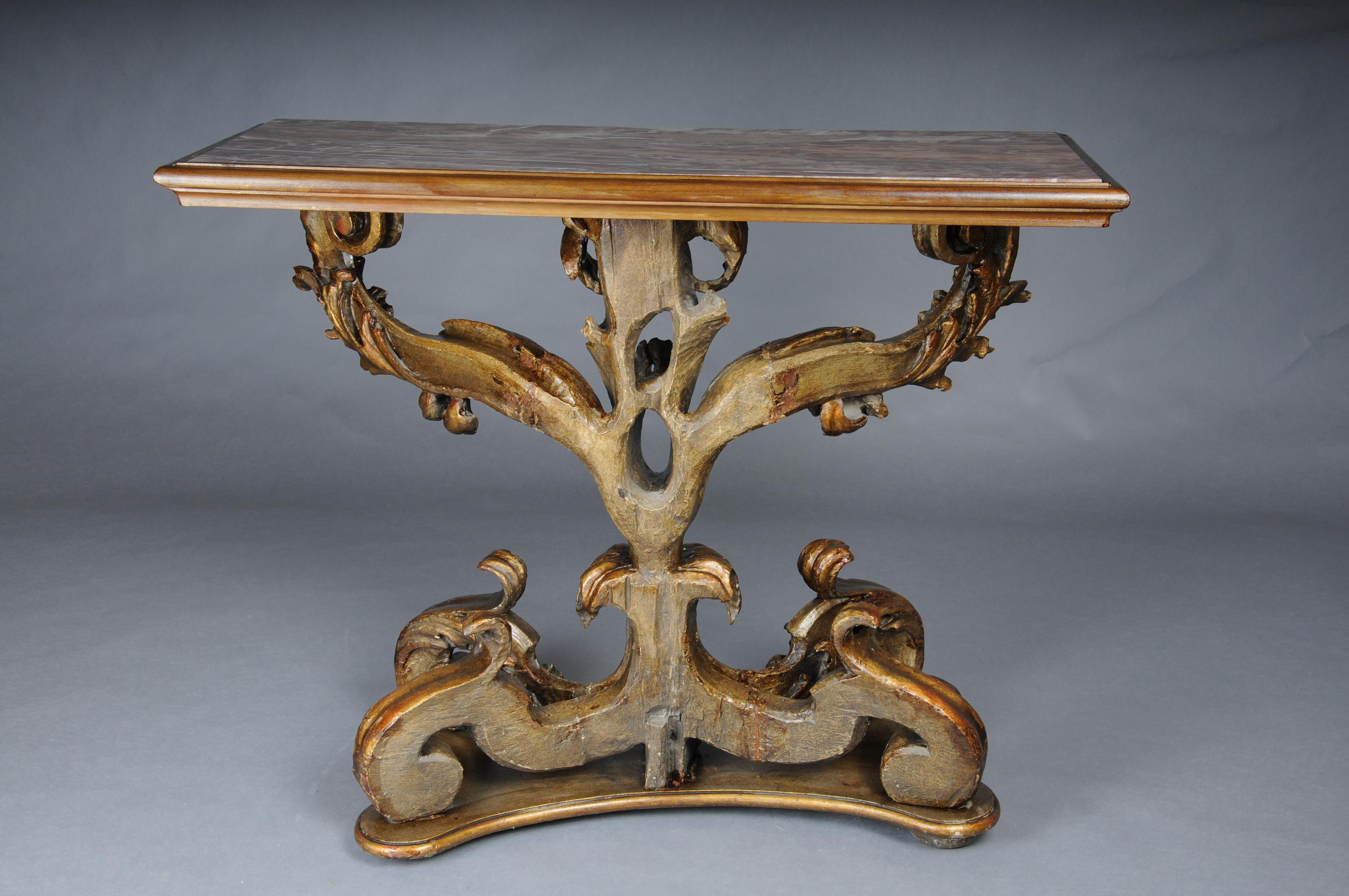 Console murale italienne richement sculptée, vers 1900 en vente 8