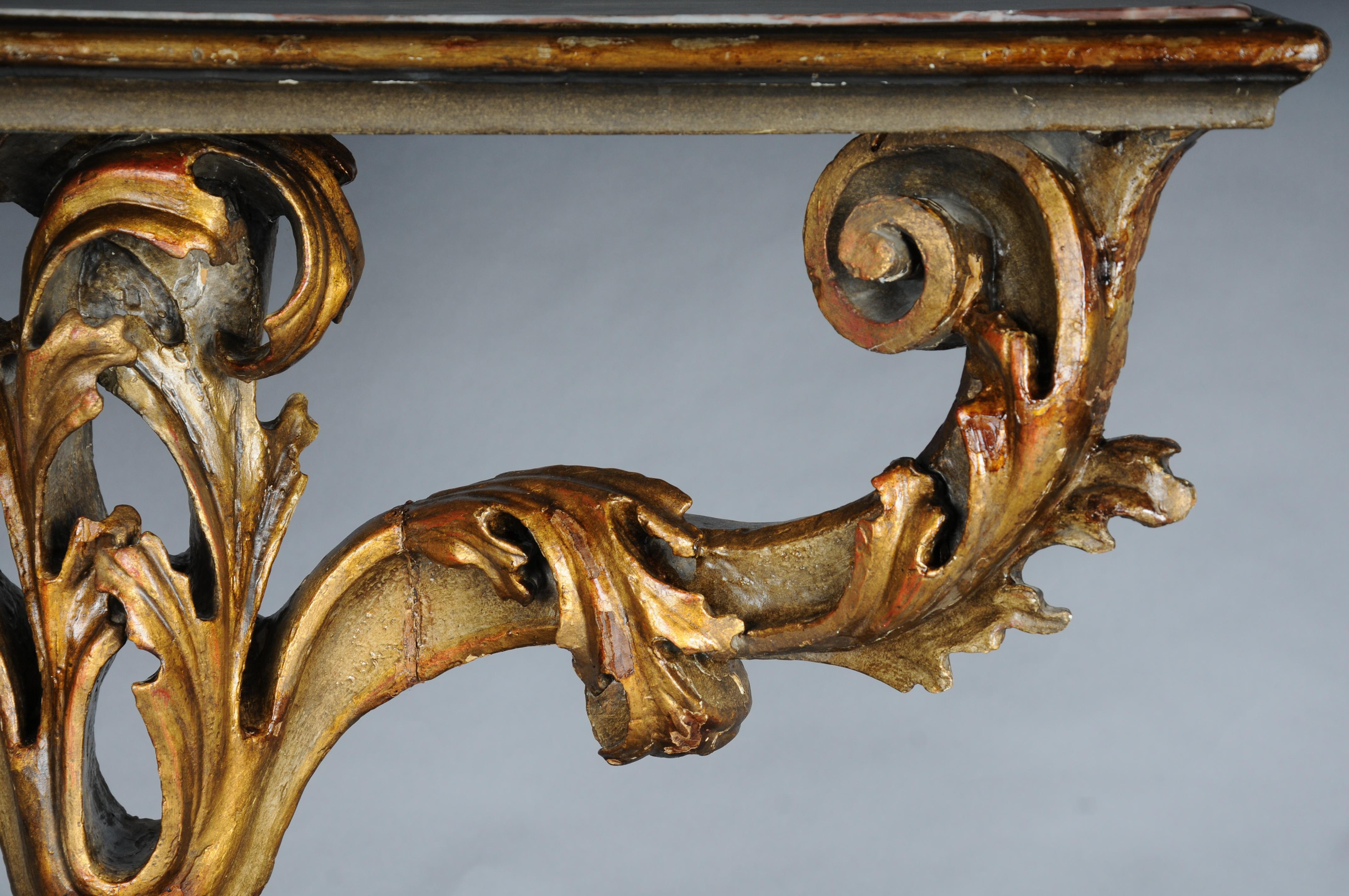 Console murale italienne richement sculptée, vers 1900 en vente 11