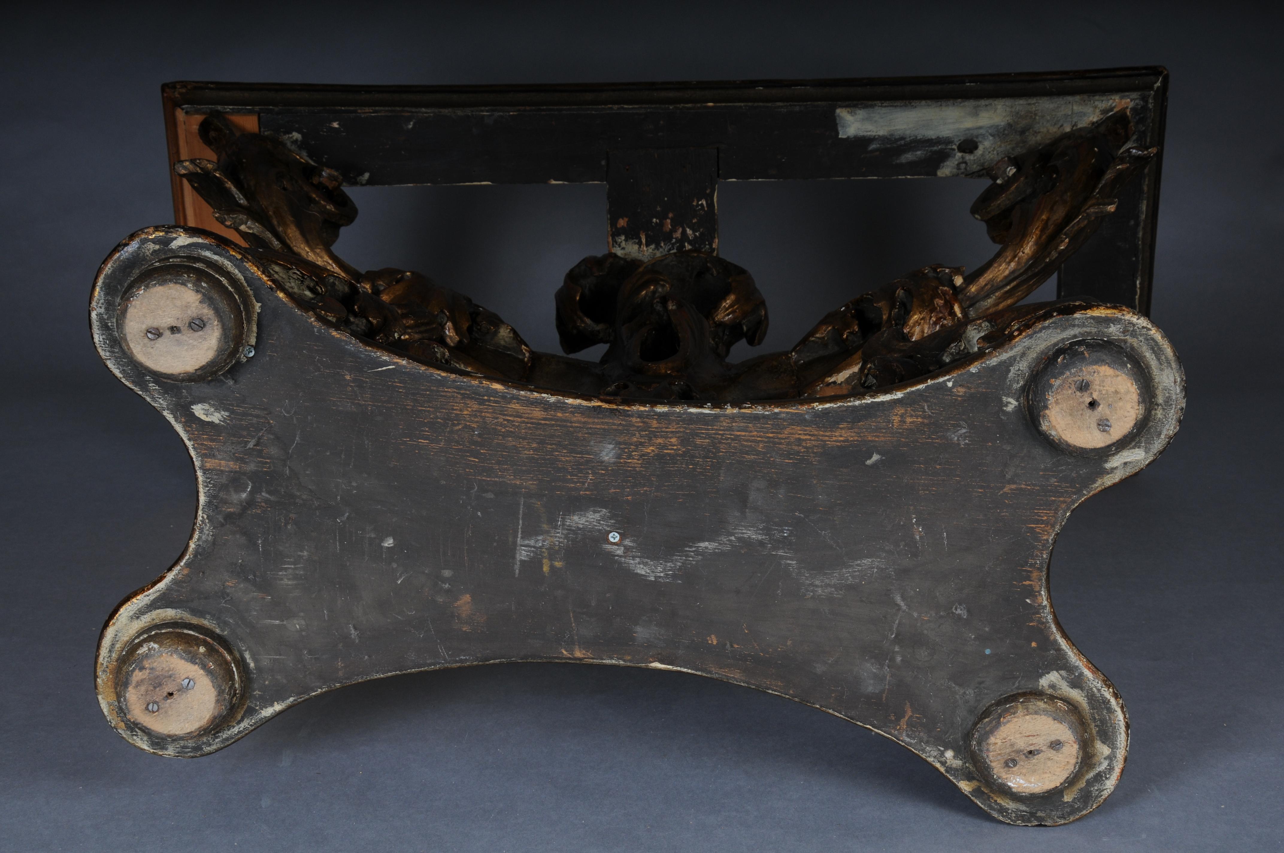 Console murale italienne richement sculptée, vers 1900 en vente 13
