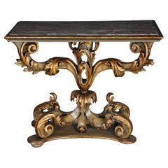 Console murale italienne richement sculptée, vers 1900