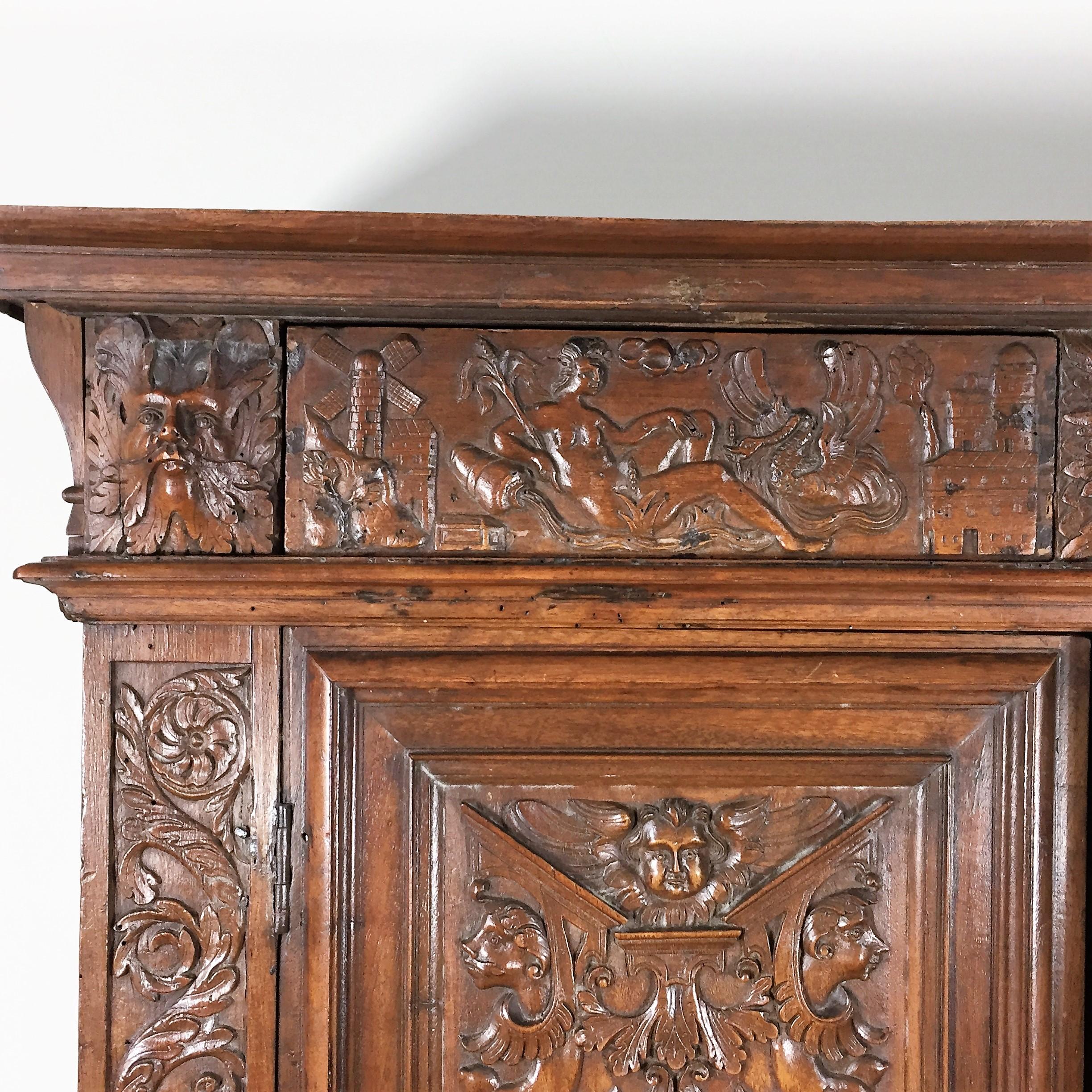 French Richly Carved Sideboard Buffet - Renaissance- circa 1580 France For Sale 4