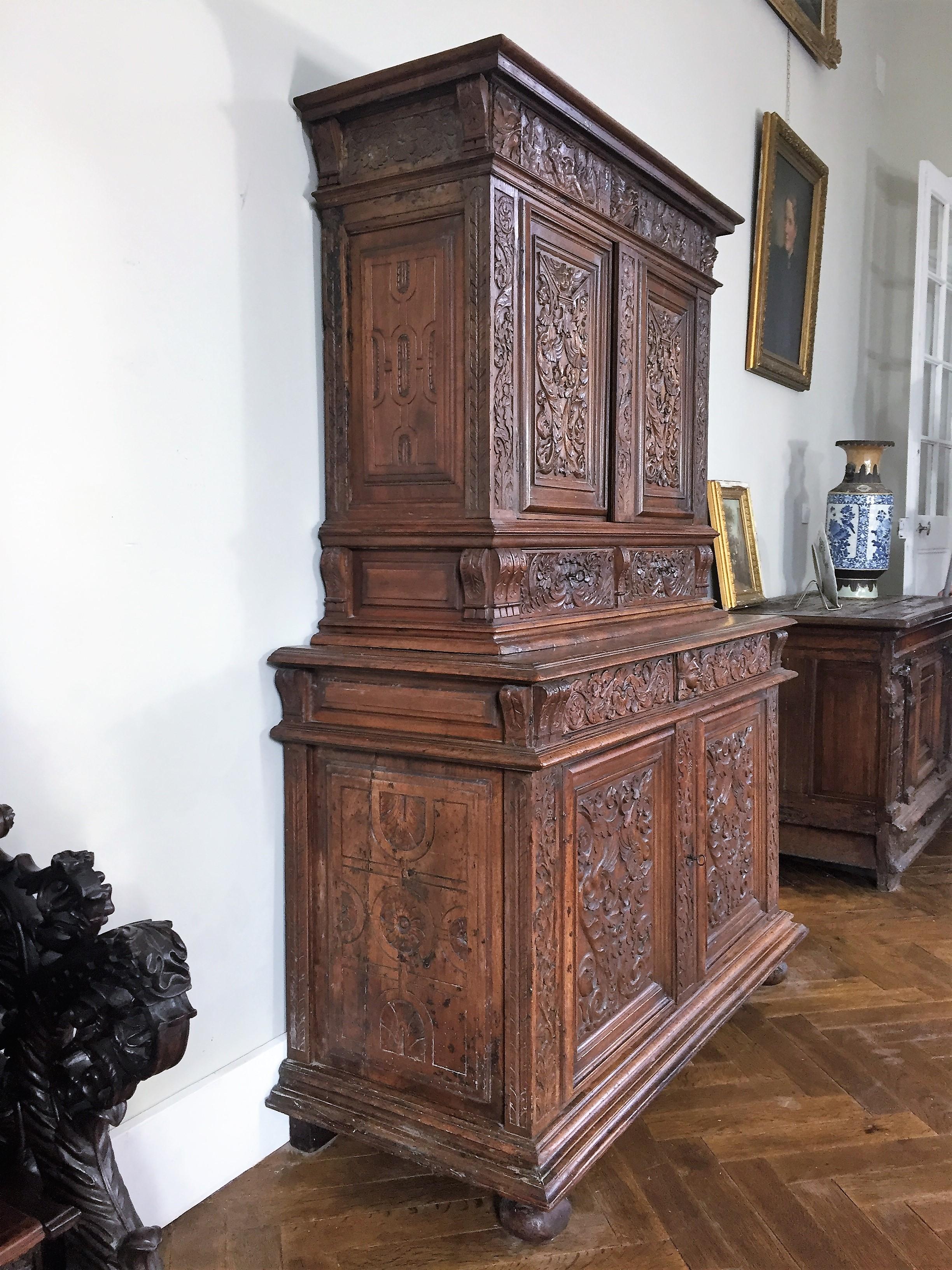 Walnut French Richly Carved Sideboard Buffet - Renaissance- circa 1580 France For Sale