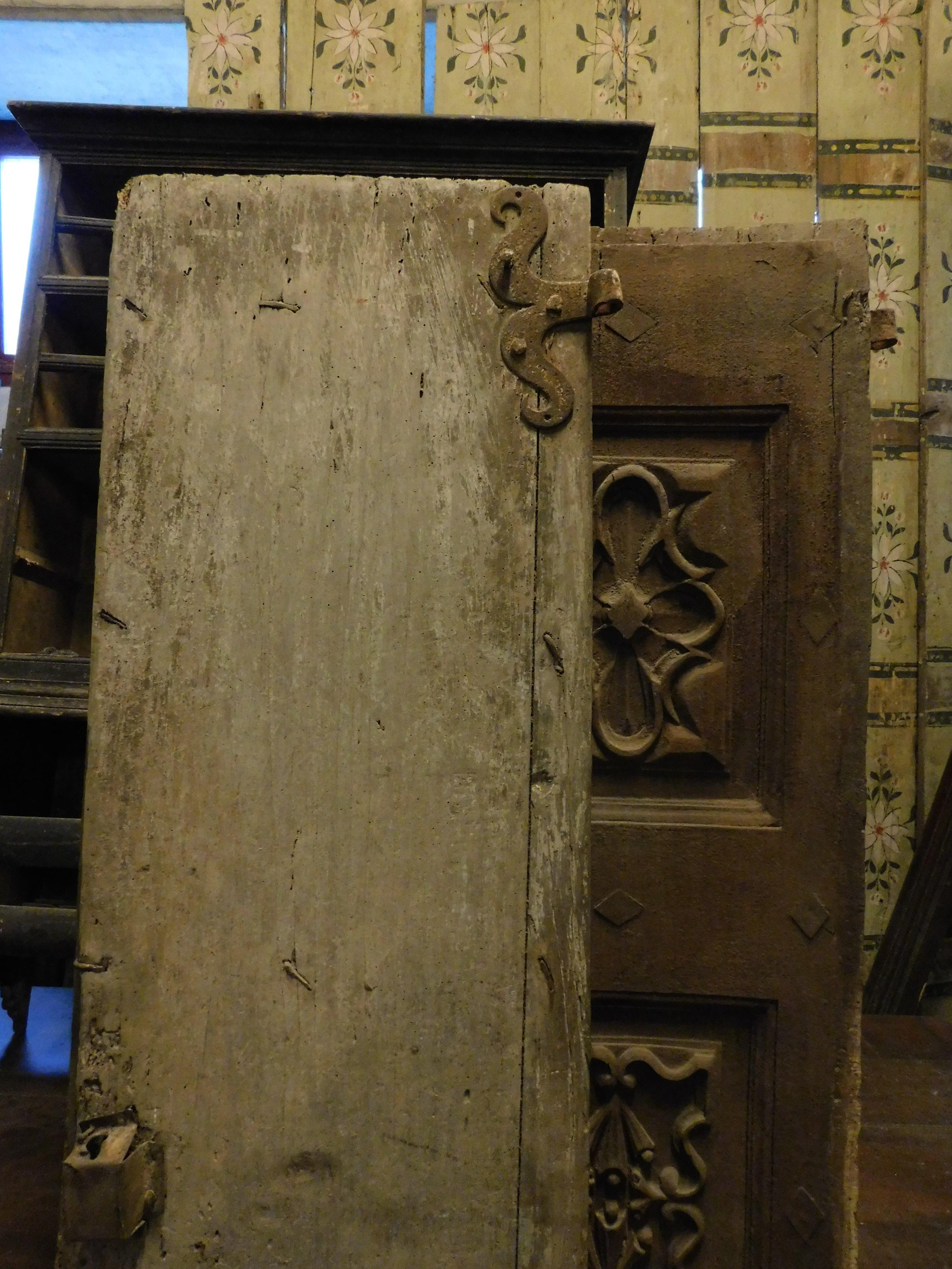Richly carved solid walnut entrance double door, Italy For Sale 4