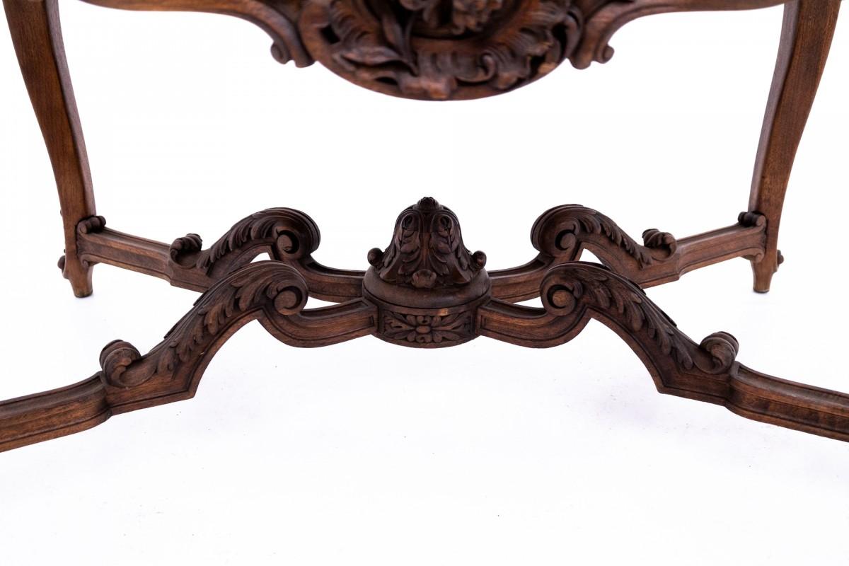 Richly carved table, France, late 19th century. For Sale 5