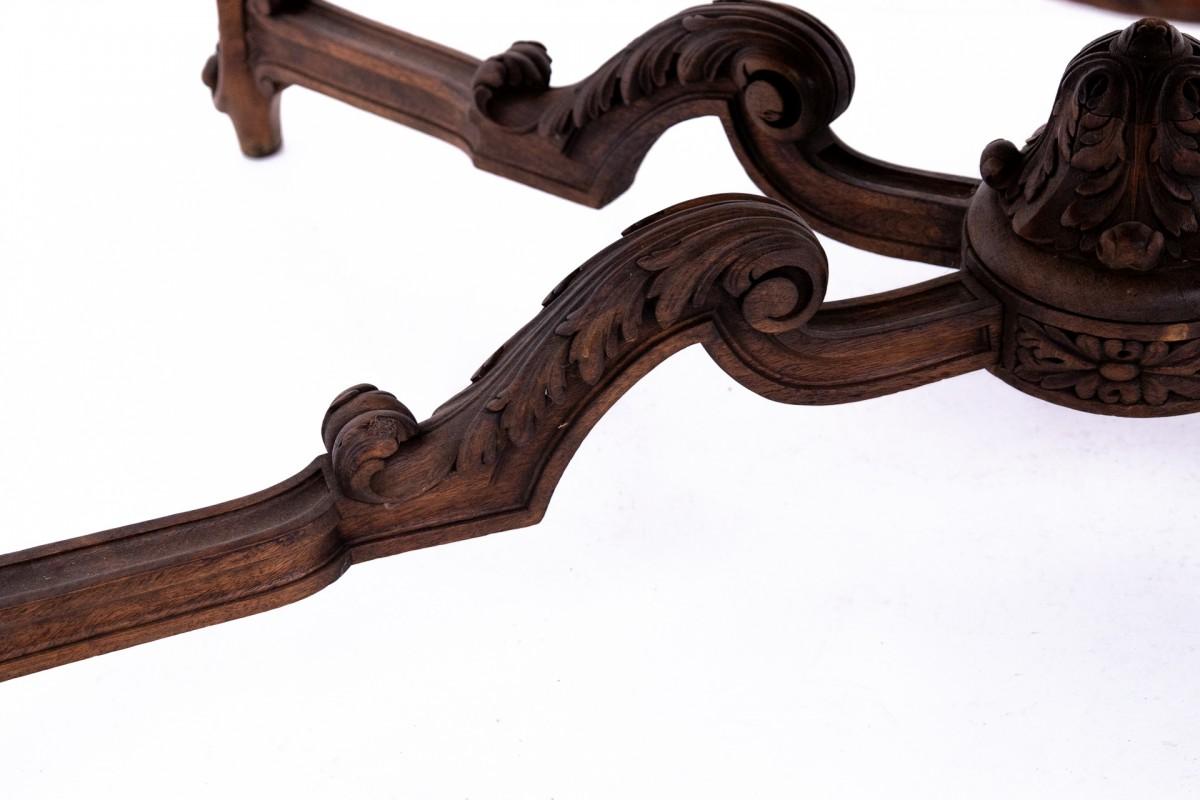 Richly carved table, France, late 19th century. For Sale 6