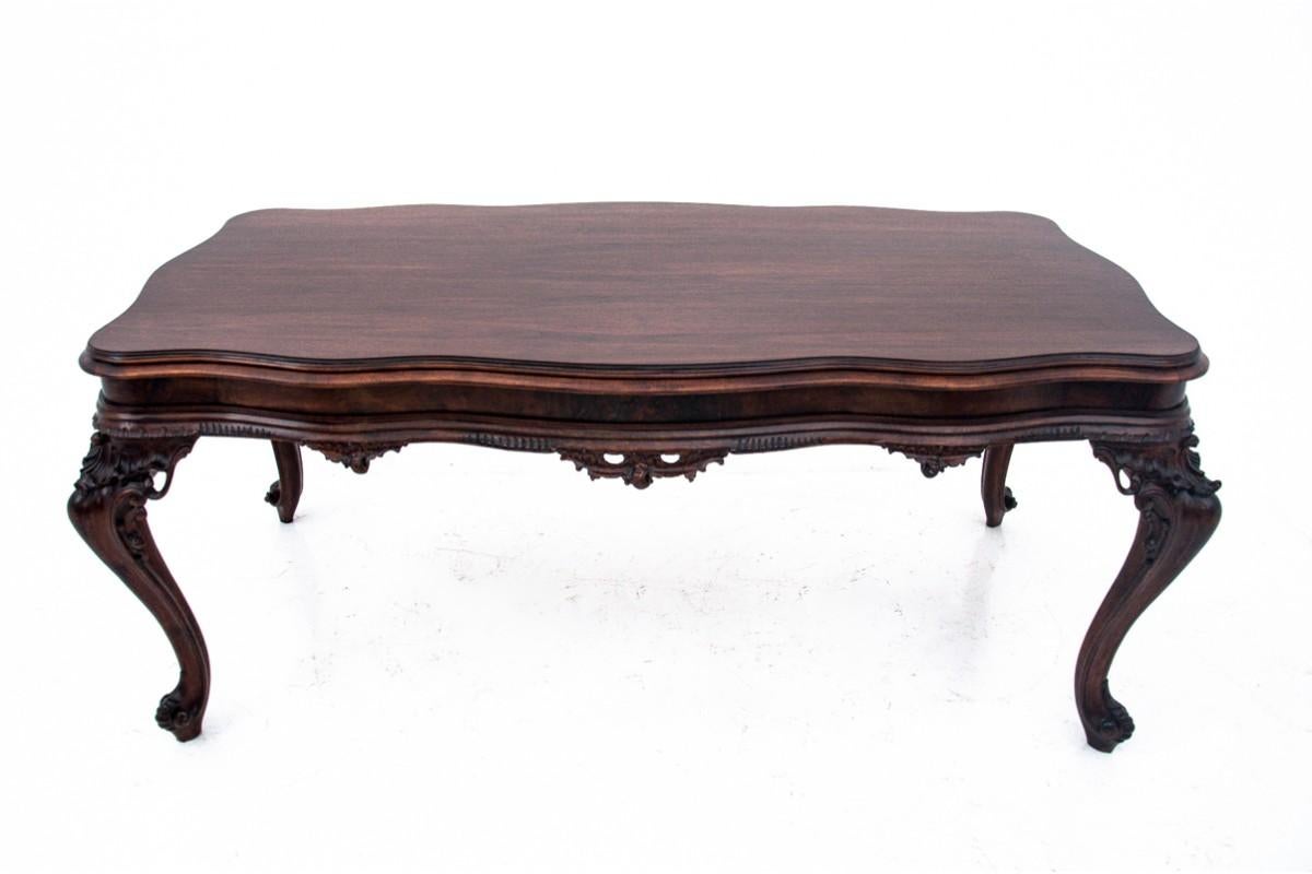 Richly carved table, Southern Europe, first half of the 20th century. After reno 3