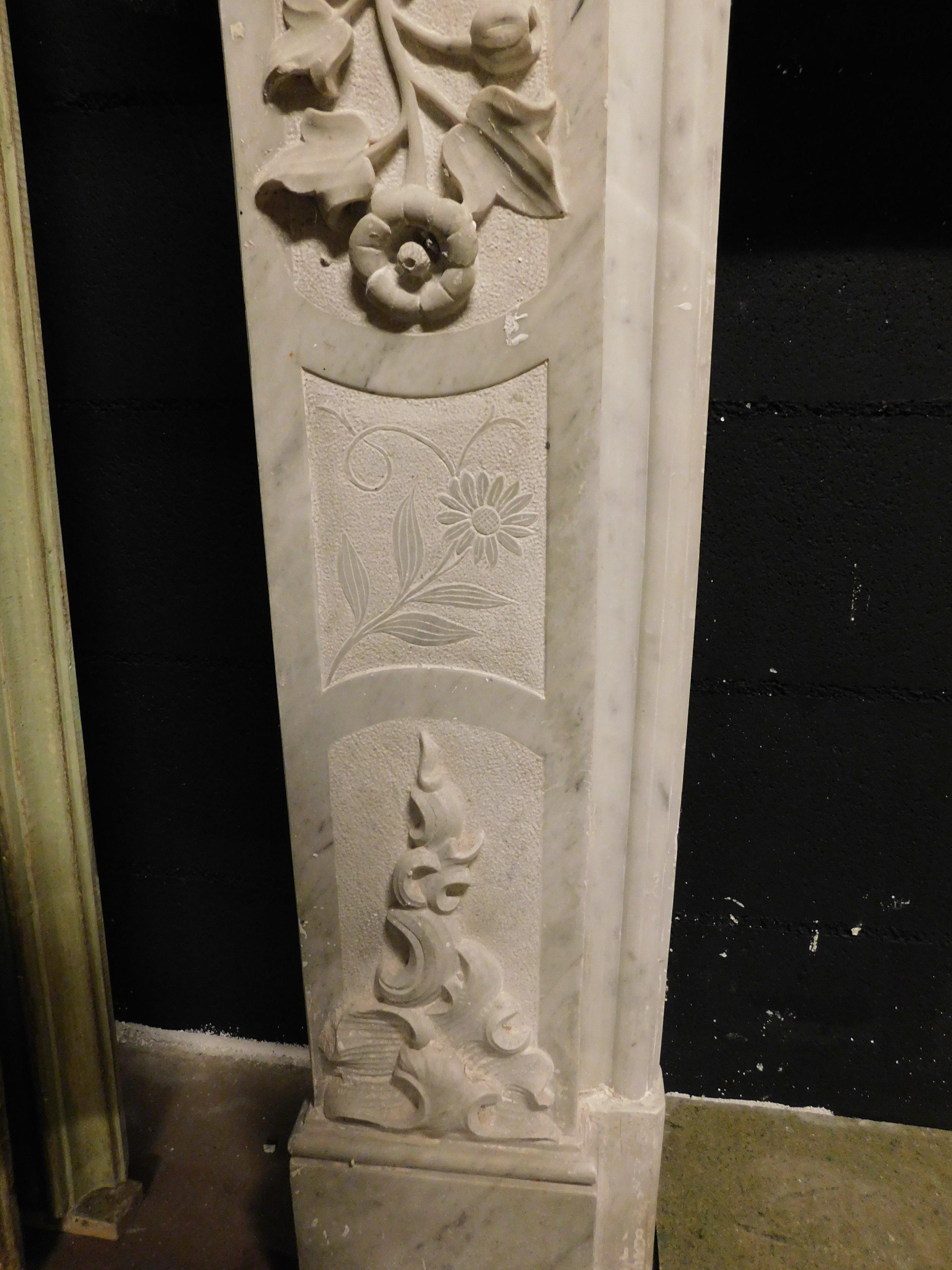 Richly carved white marble fireplace mantle, Turin Italy For Sale 2