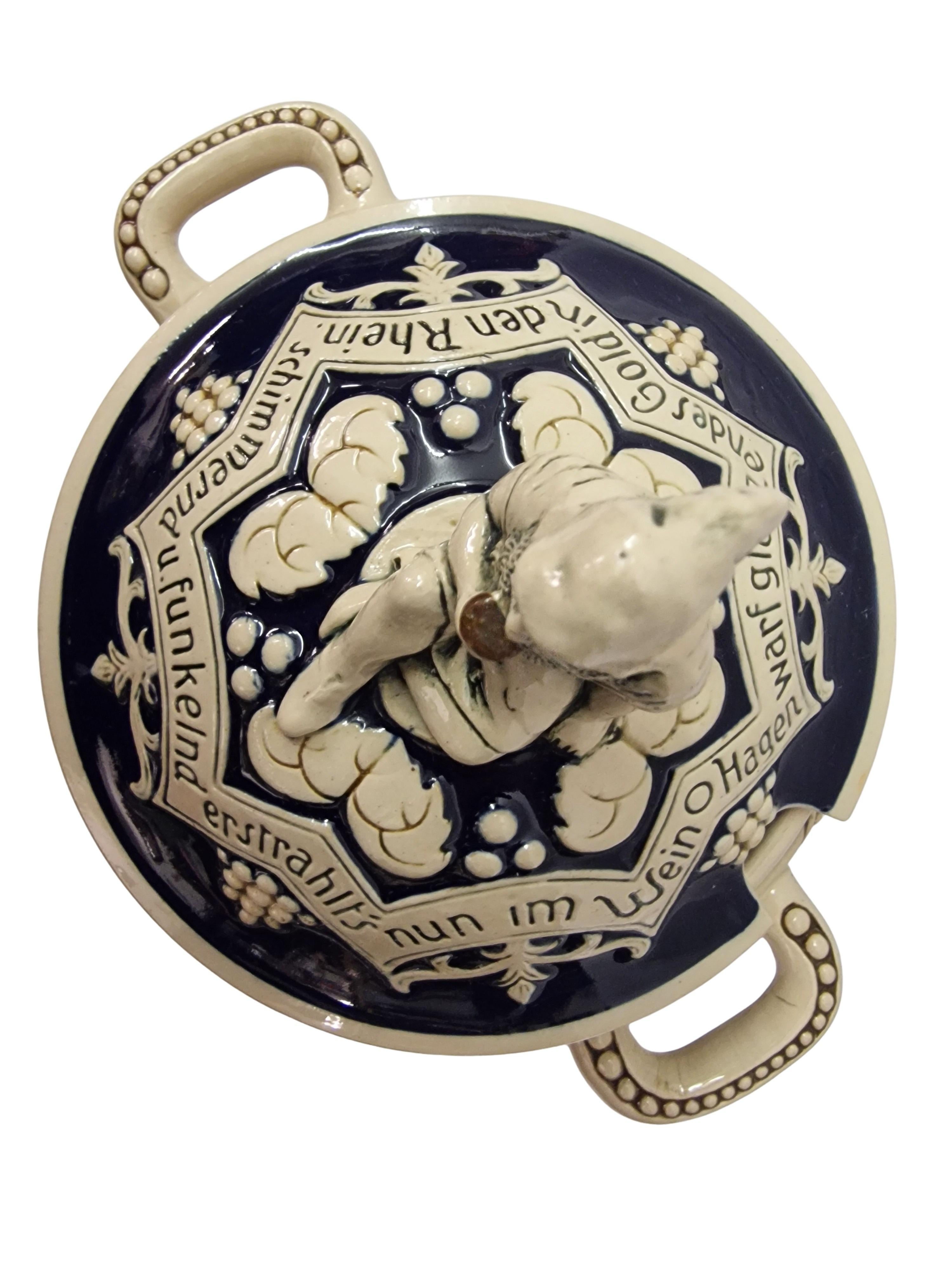 Reich verzierte Schlossbowlenschale, Marzi & Remy, Zwergbacchus 1930er Jahre, Deutschland im Angebot 5