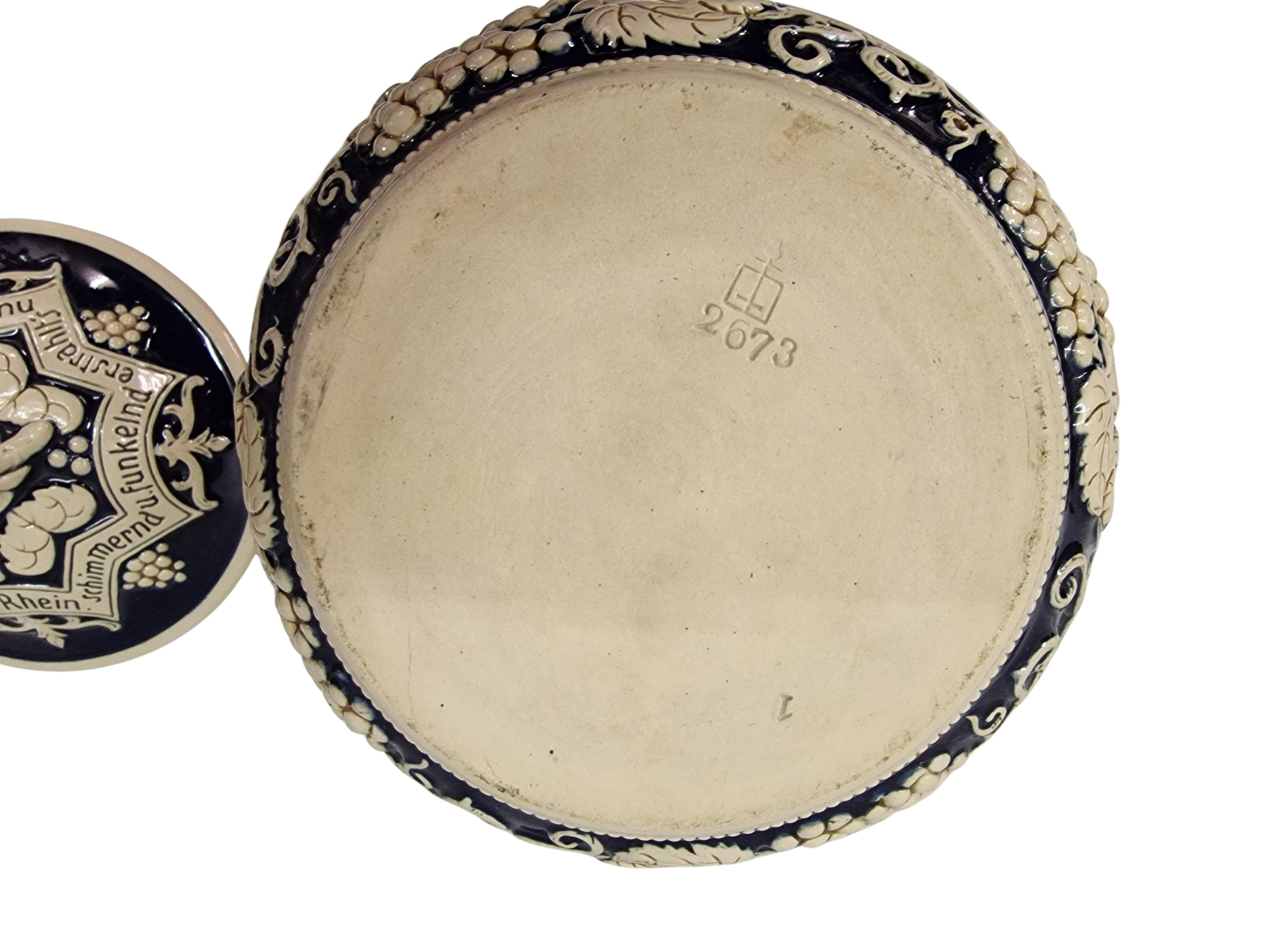 Reich verzierte Schlossbowlenschale, Marzi & Remy, Zwergbacchus 1930er Jahre, Deutschland im Angebot 2