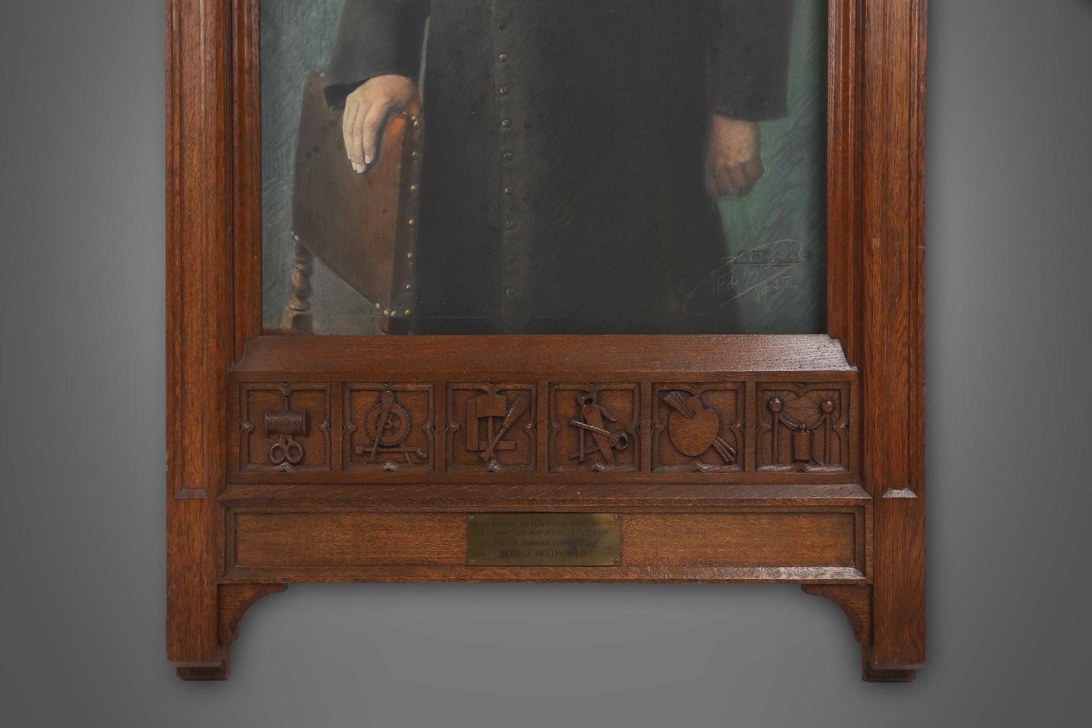 Hand-Carved Richly decorated neo-gothic frame with colored photo of a school director, Belgi For Sale