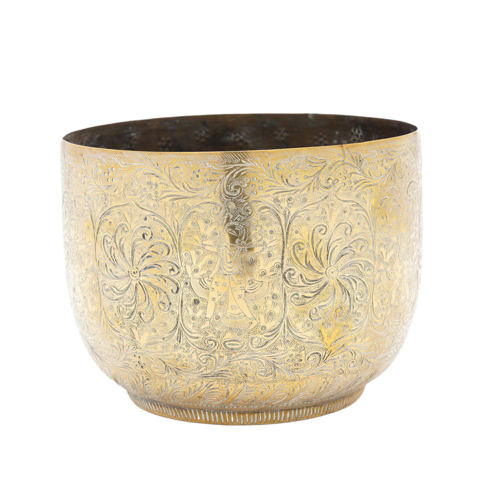 19th Century Richly engraved Persian brass cachepot / jardiniere, c. 1880-1900