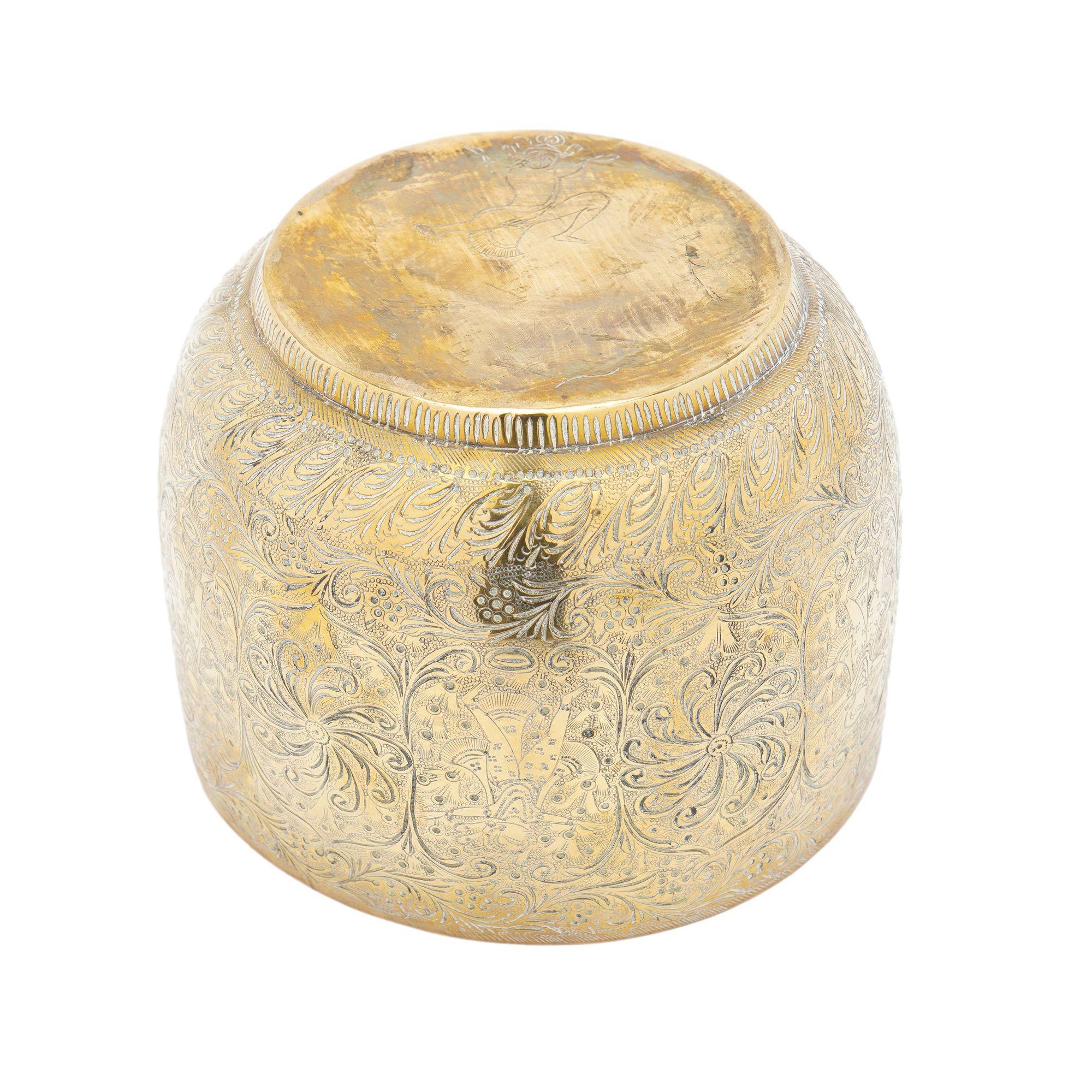 Richly engraved Persian brass cachepot / jardiniere, c. 1880-1900 1