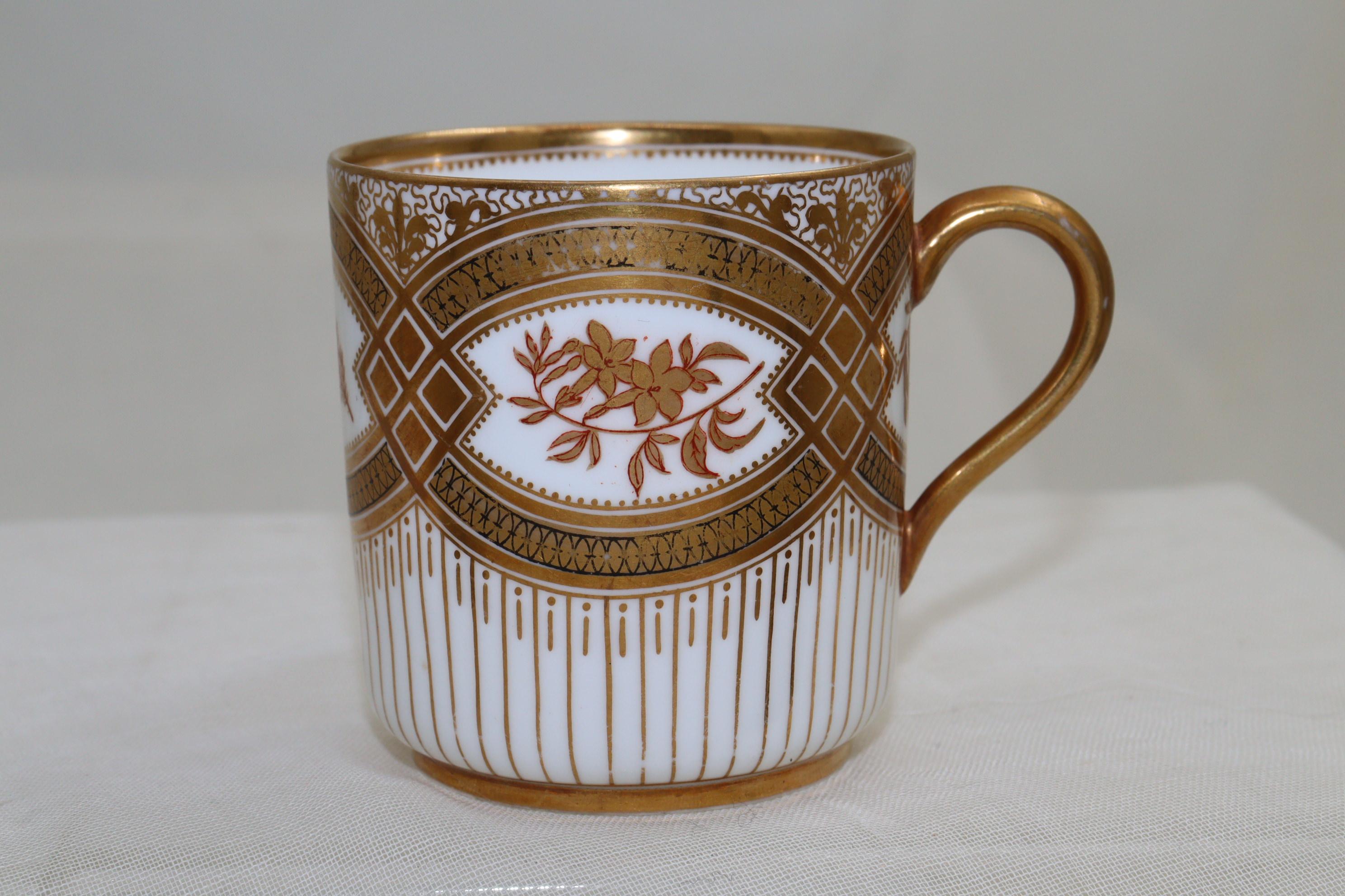 English Richly gilt Brown-Westhead & Moore demitasse For Sale