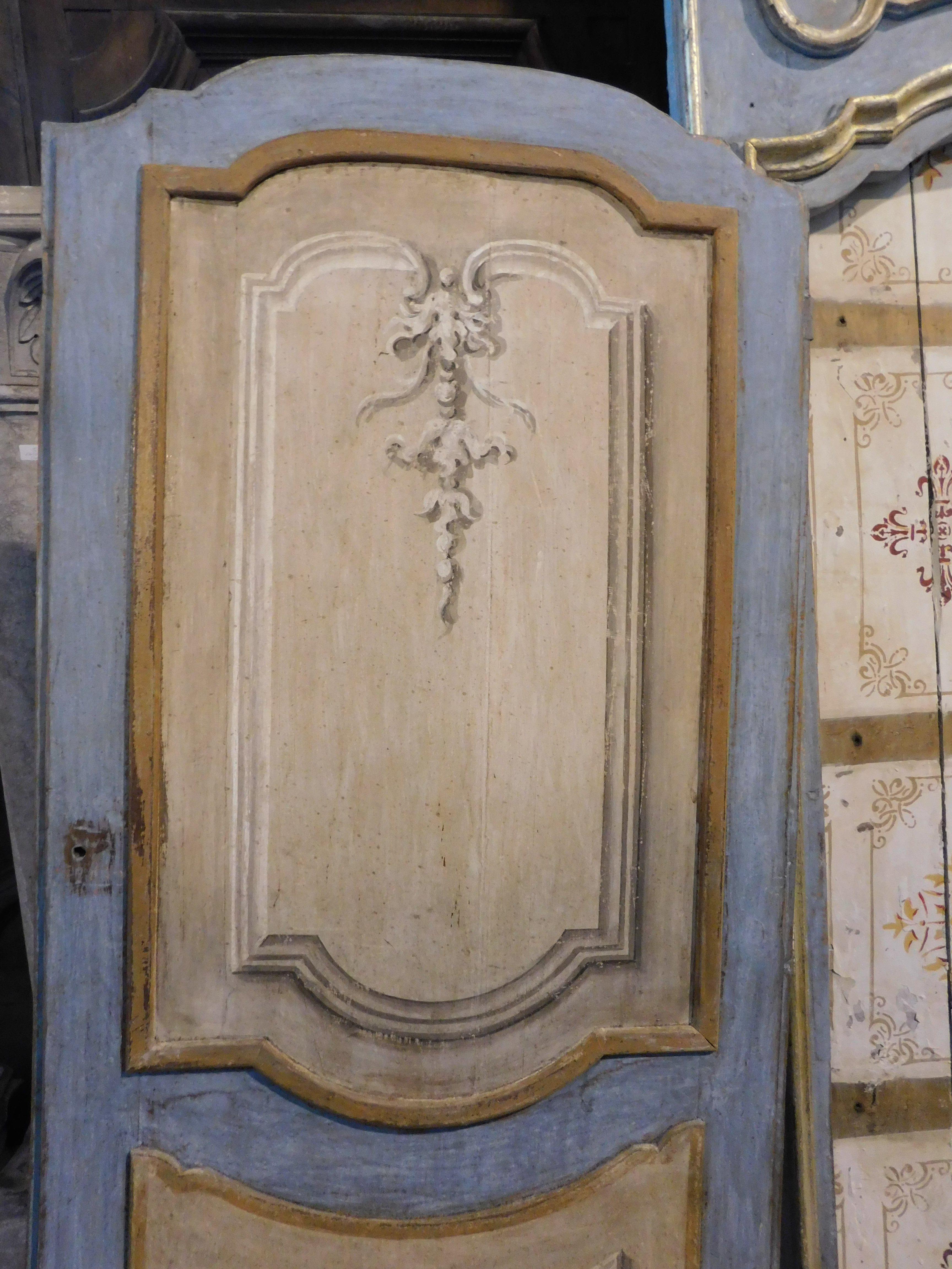 Richly painted and gilded interior door with cherubs and overdoor, Italy For Sale 4