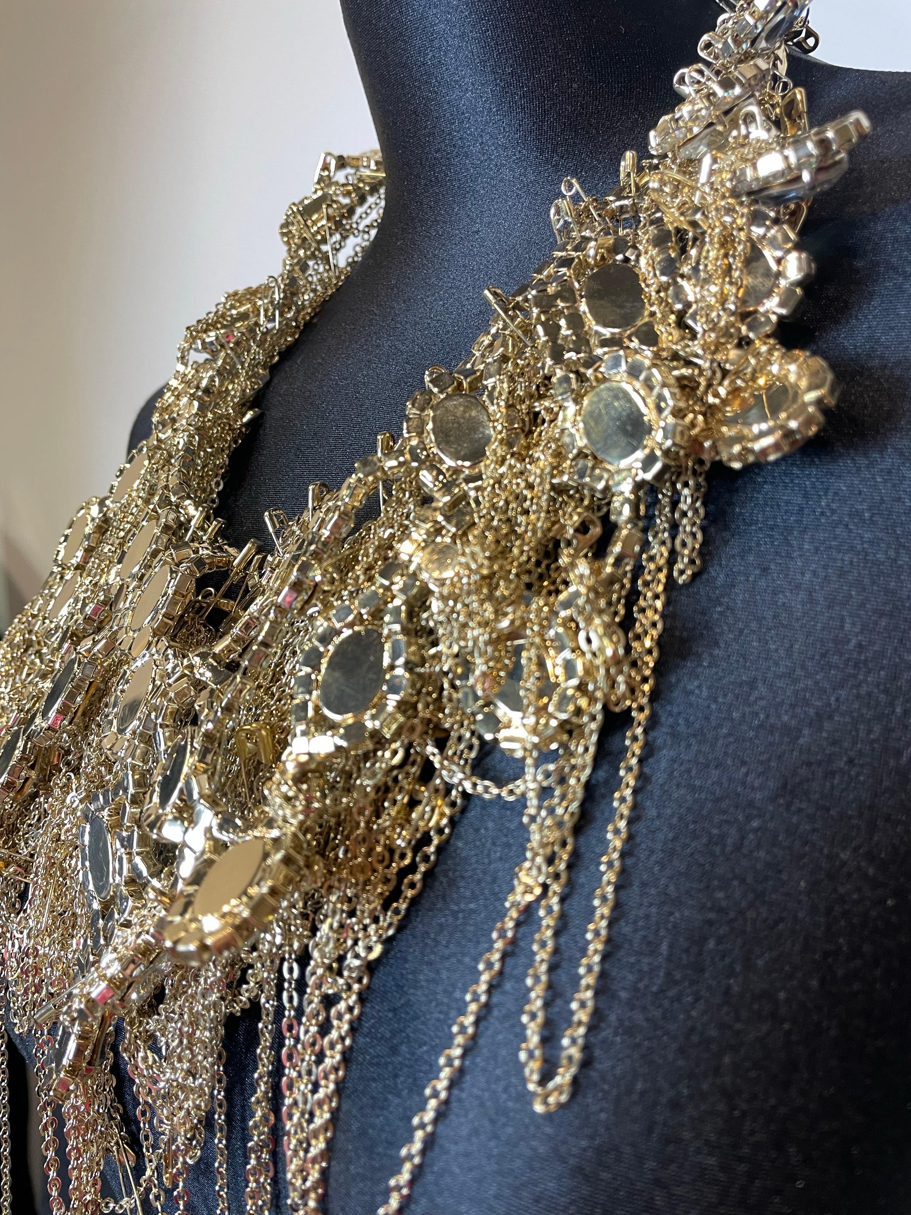 Collana Richmond Statement in metallo dorato in vendita 4