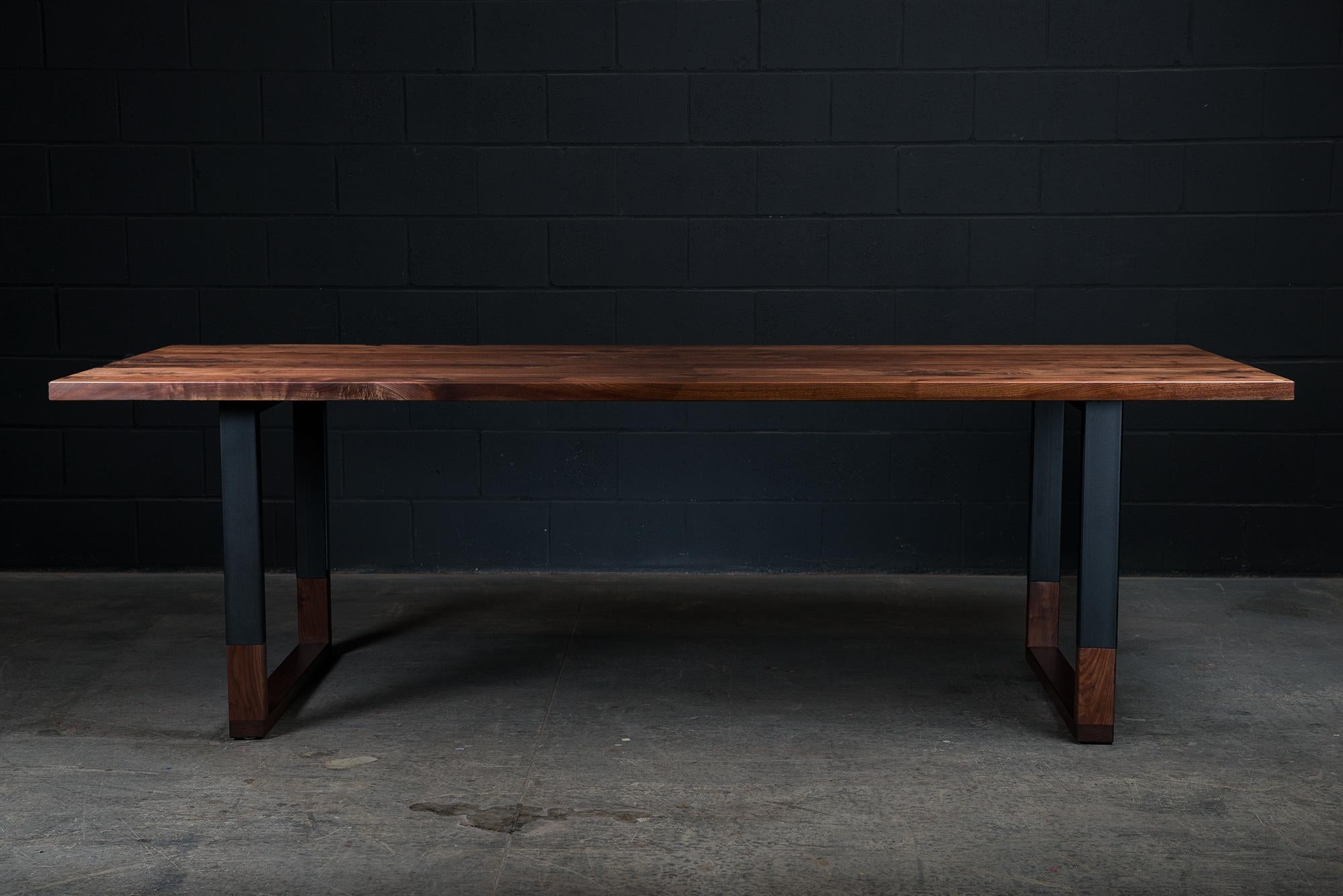 Canadian 8ft Richmond Table & 8 Shaker Chairs in Walnut, Leather & Cow Hide For Sale