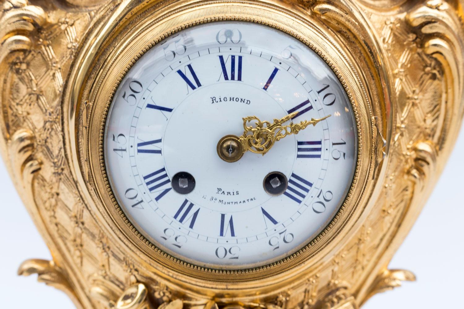 Richond, Rocaille Style Clock in Gilt Bronze, Before 1873 (Französisch)