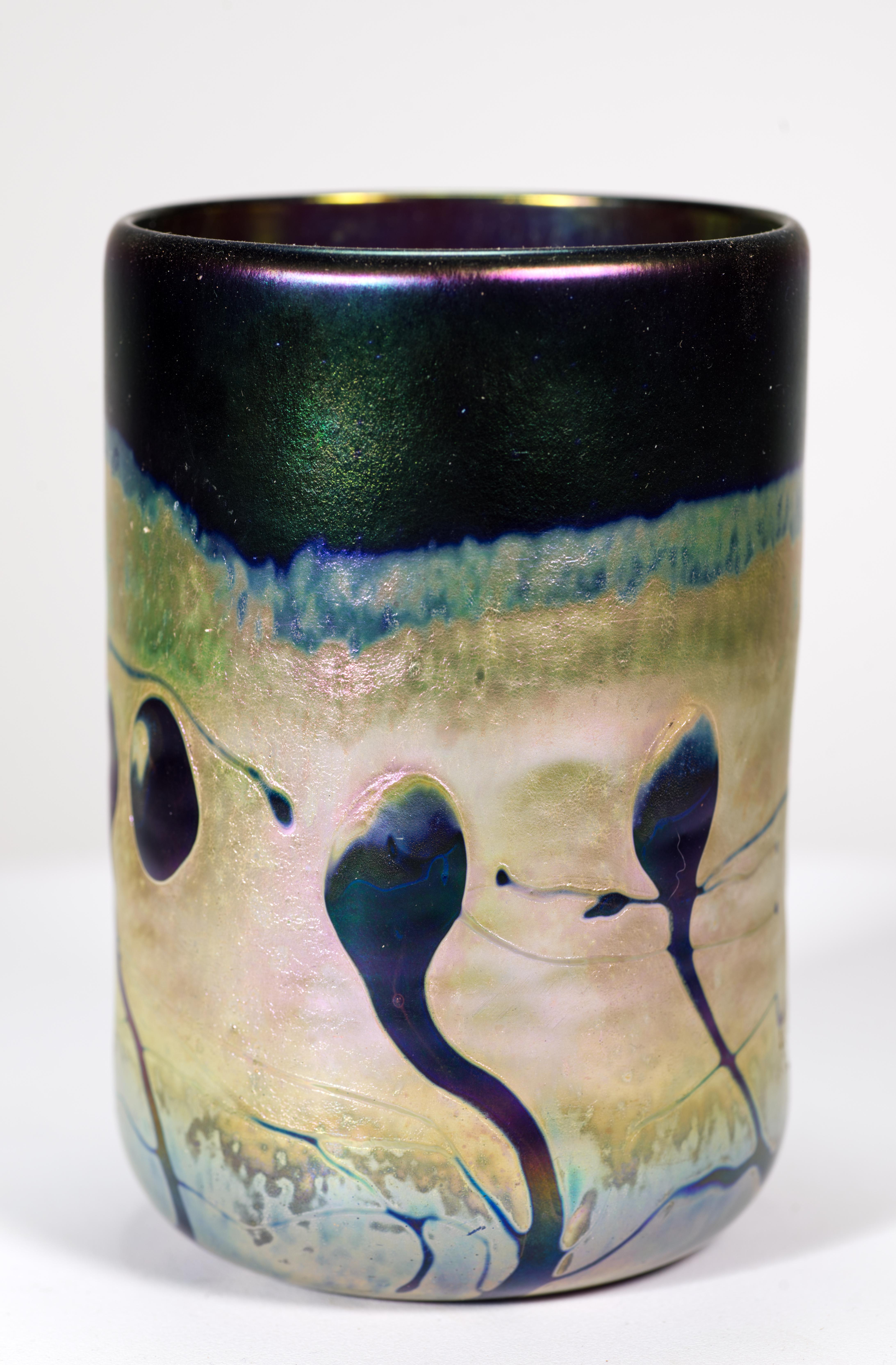Art Nouveau Vaso a bocciolo verde Art Deco di Rick Hunter, vetro artistico americano da studio in vendita