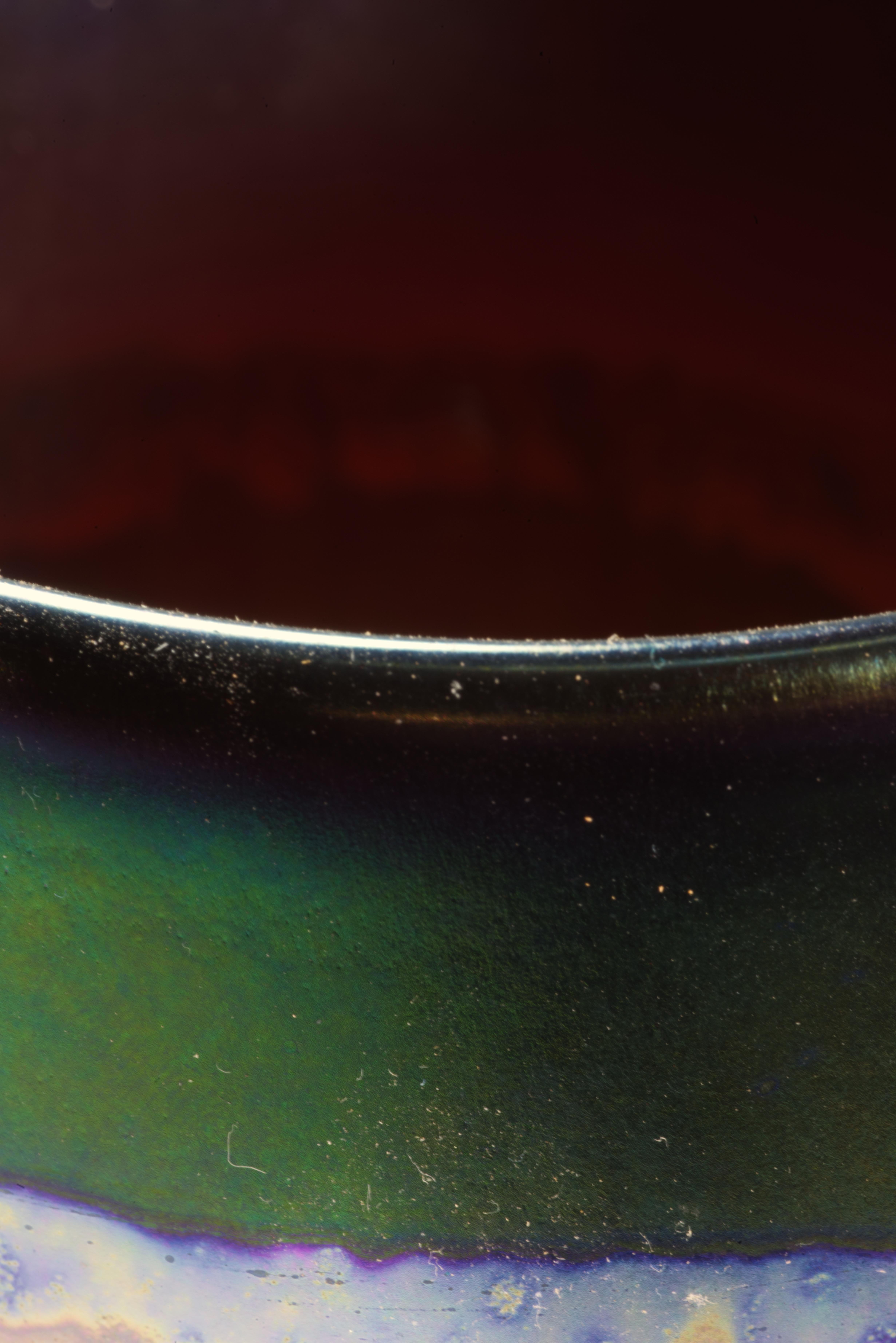 Vaso a bocciolo verde Art Deco di Rick Hunter, vetro artistico americano da studio In condizioni buone in vendita a Clifton Springs, NY