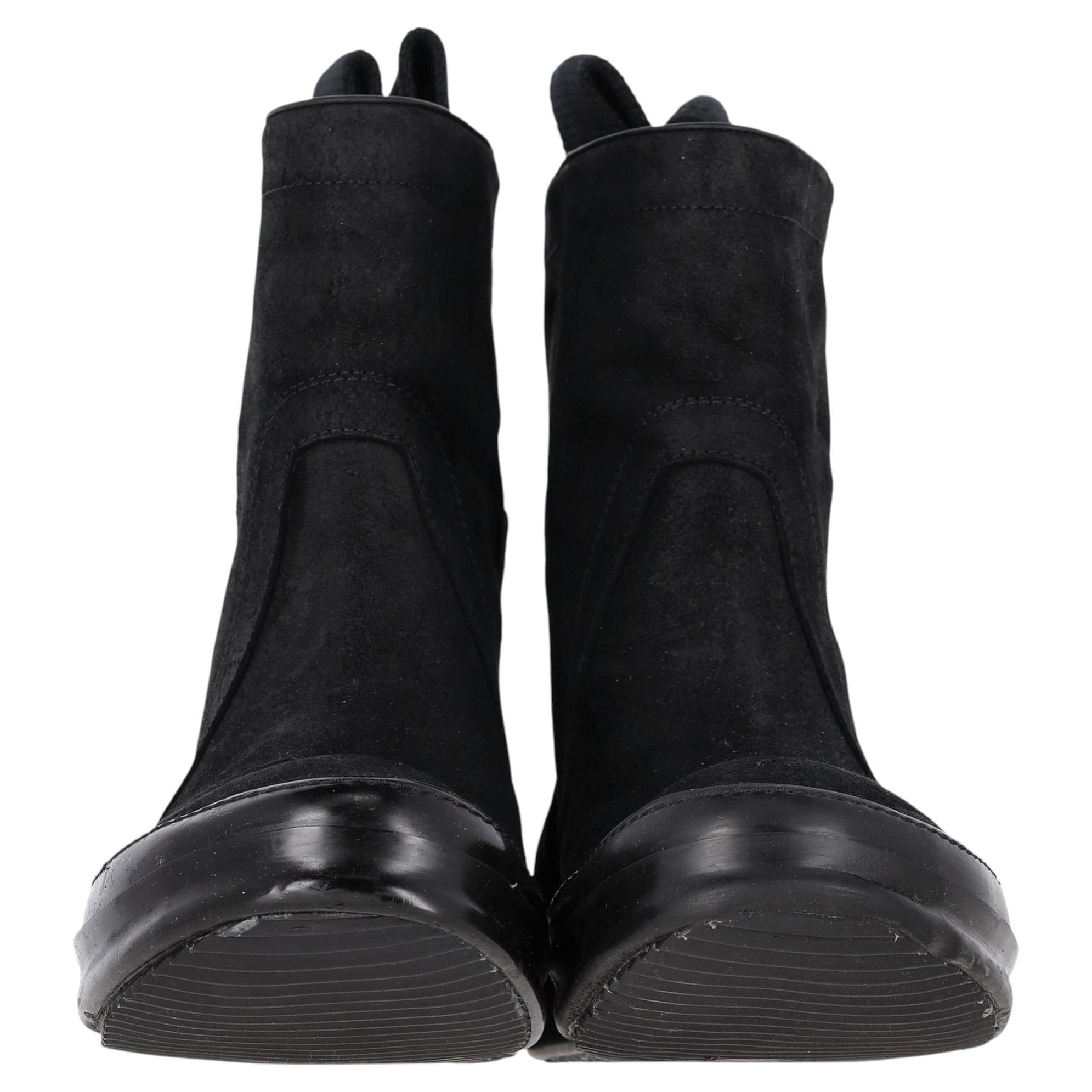 Rick Owen Stiefeletten aus schwarzem Wildleder im Angebot