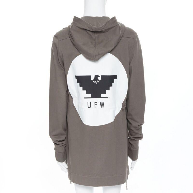 RICK OWENS 2020 Tecualt dust grey zip front UFW print back long hoodie S
Reference: TGAS/A05840
Brand: Rick Owens
Designer: Rick Owens
Model: Hoodie
Collection: Spring Summer 2020
Material: Cotton
Color: Grey
Pattern: Solid
Closure: Zip
Extra
