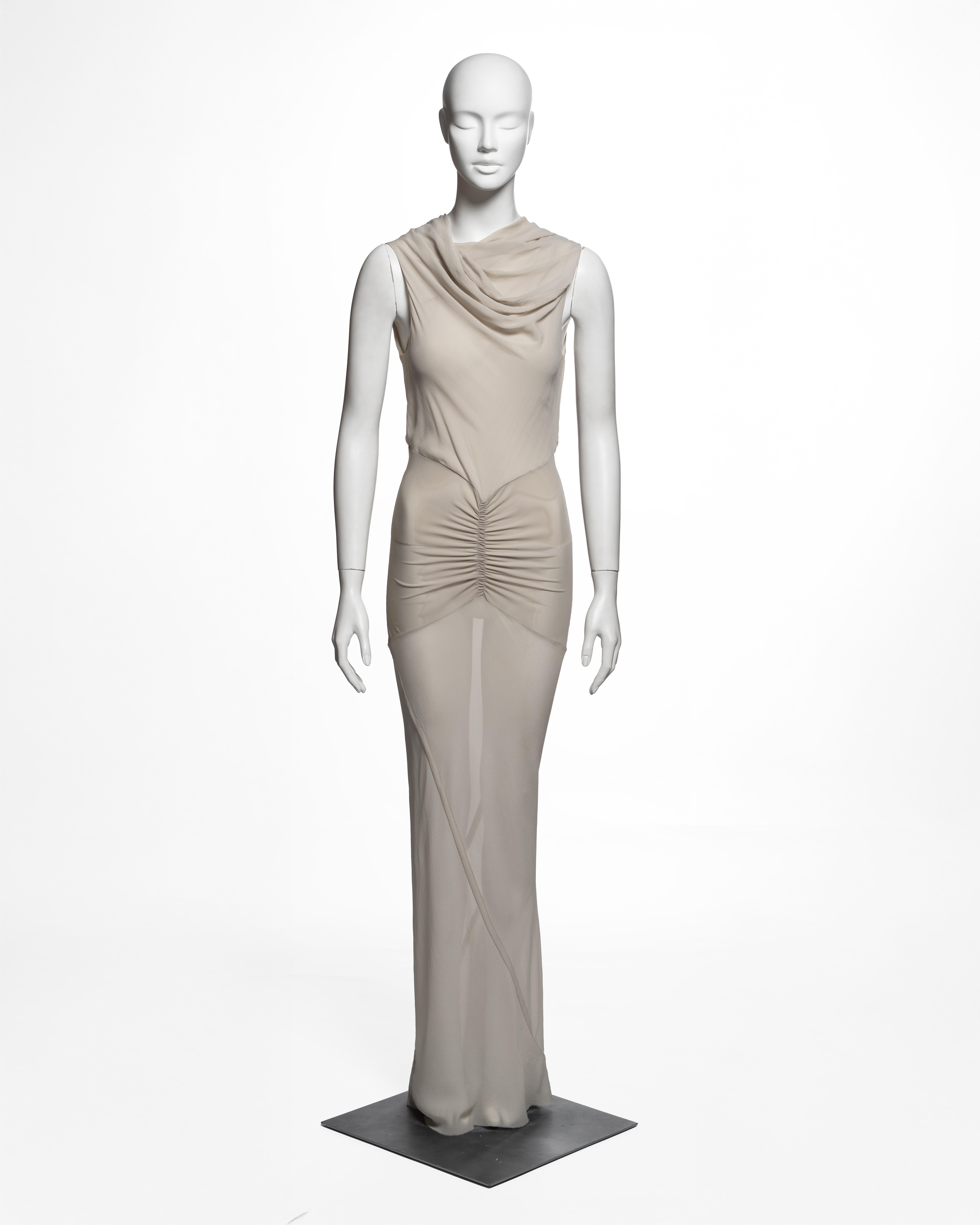 ▪ Marca: Rick Owens
▪ Director Creativo: Rick Owens
▪ Colección: WISHBONE, Primavera-Verano 2007
Tejido: Seda, Malla
▪ Talla: IT44 - FR 40 - UK 10 - US8
Fabricado en Italia
▪ Estado: Muy bueno
▪ Maniquí: 183 cm / 6ft 

----------------

Pautas de