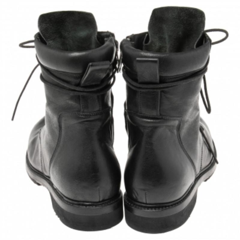 Uomo Rick Owens, stivaletti in pelle nera con lacci, taglia 41 in vendita