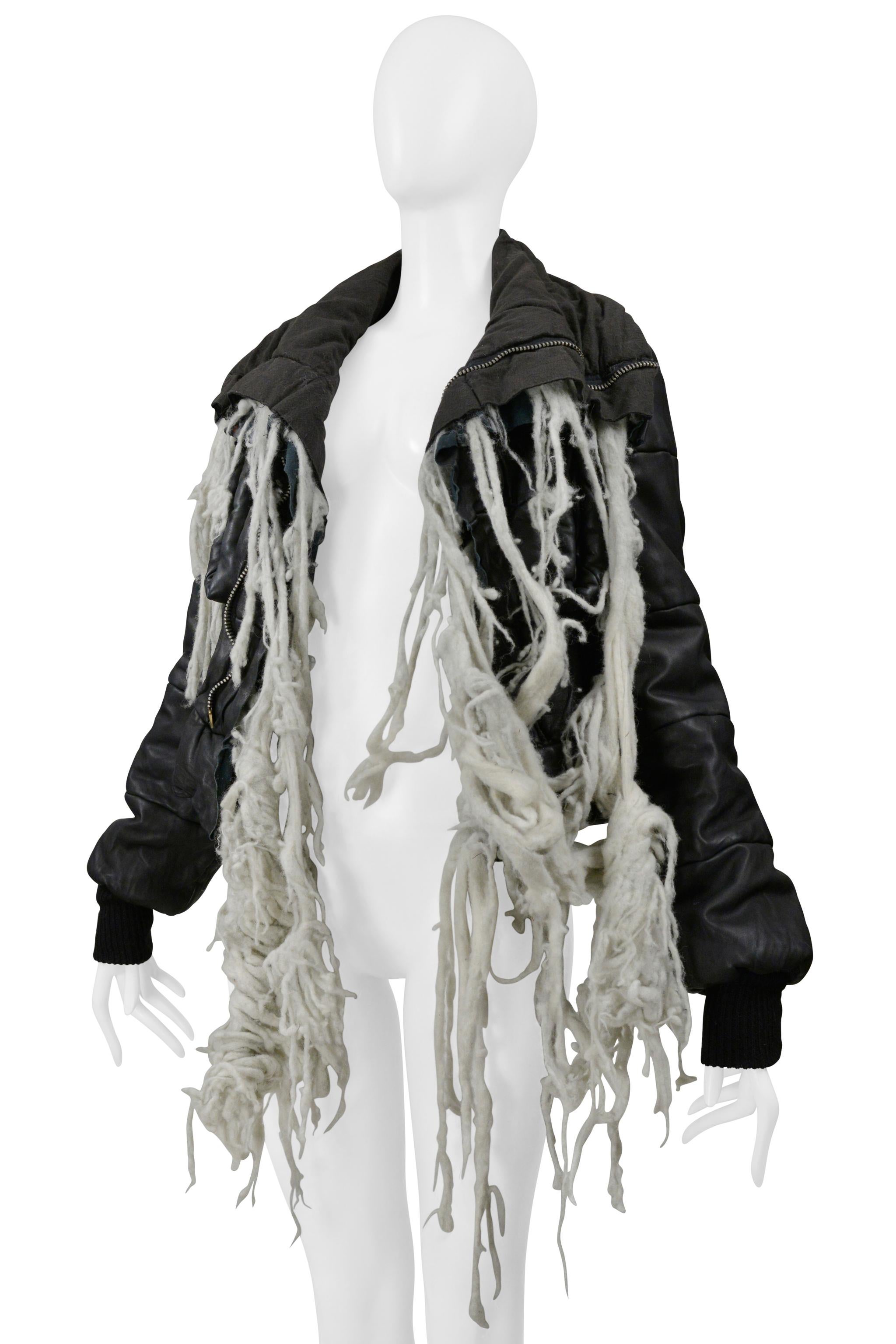 Rick Owens - Giacca imbottita in pelle nera con  Ciuffi di lana 2003 in vendita 1