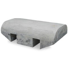 Panchina in cemento a due punte di Rick Owens