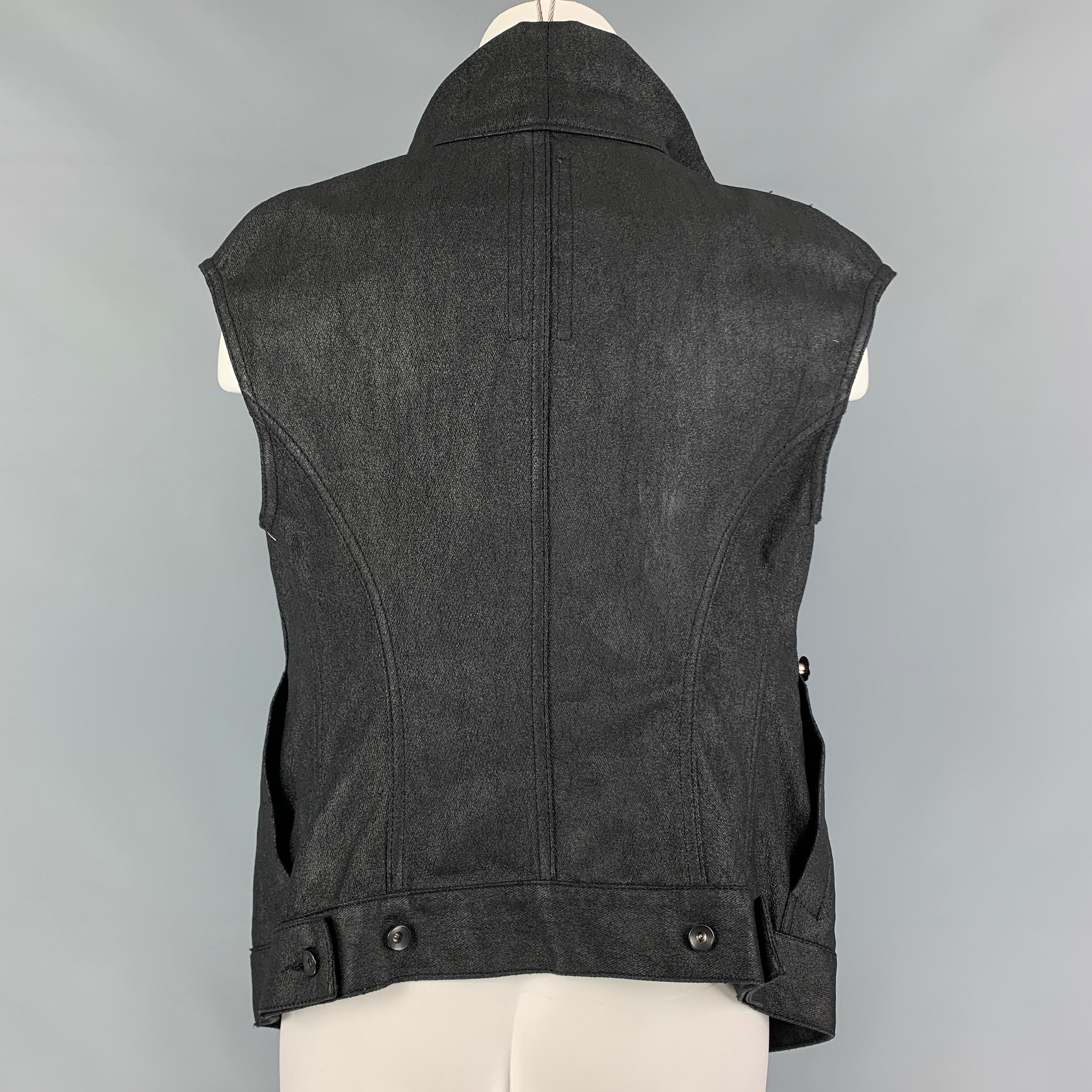 RICK OWENS DRKSHDW Size XS Black Coated Sleeveless Vest In Good Condition For Sale In San Francisco, CA