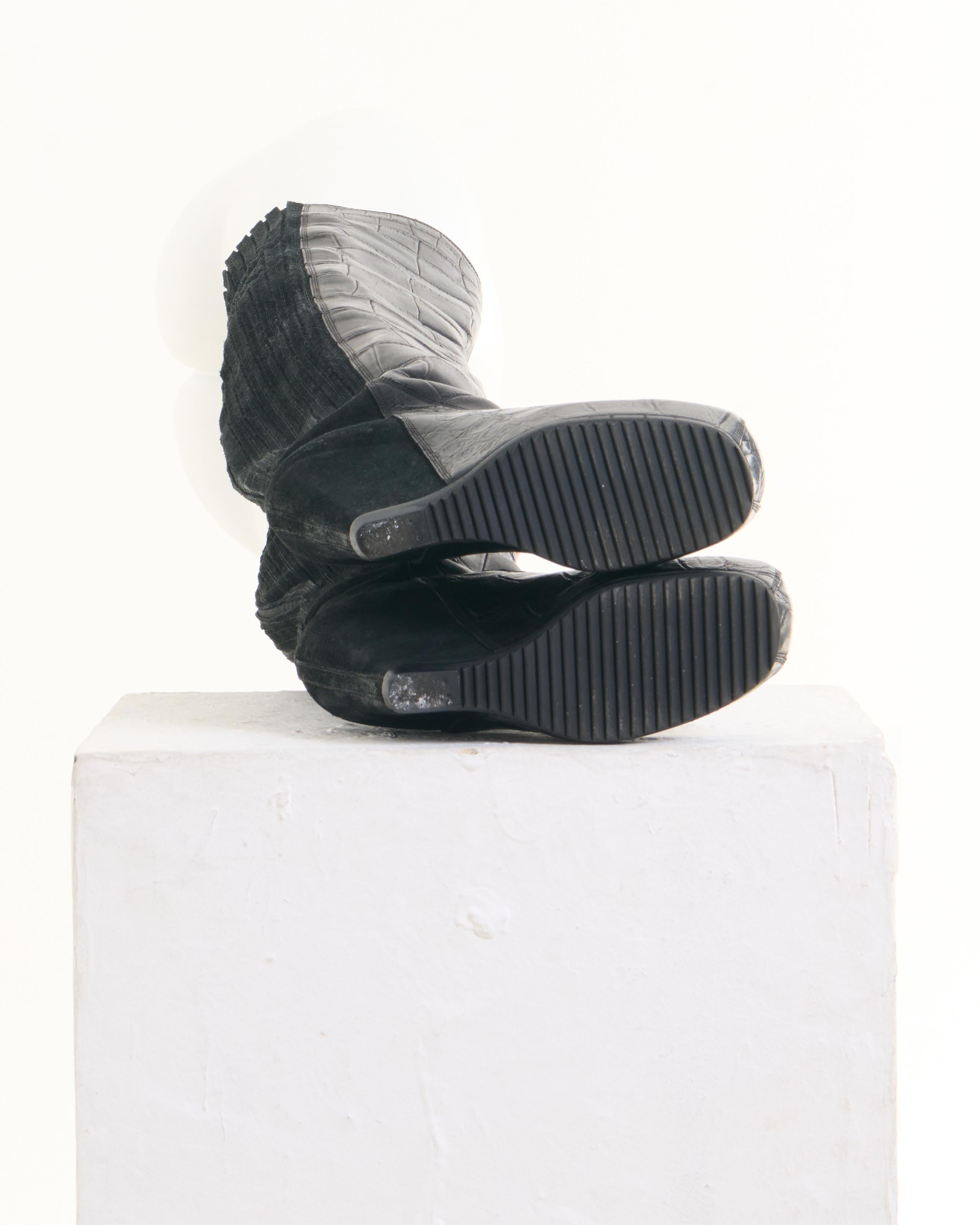 Rick Owens F/W 2012 “MOUNTAIN” Black Leather Croco High Boots in vendita 2