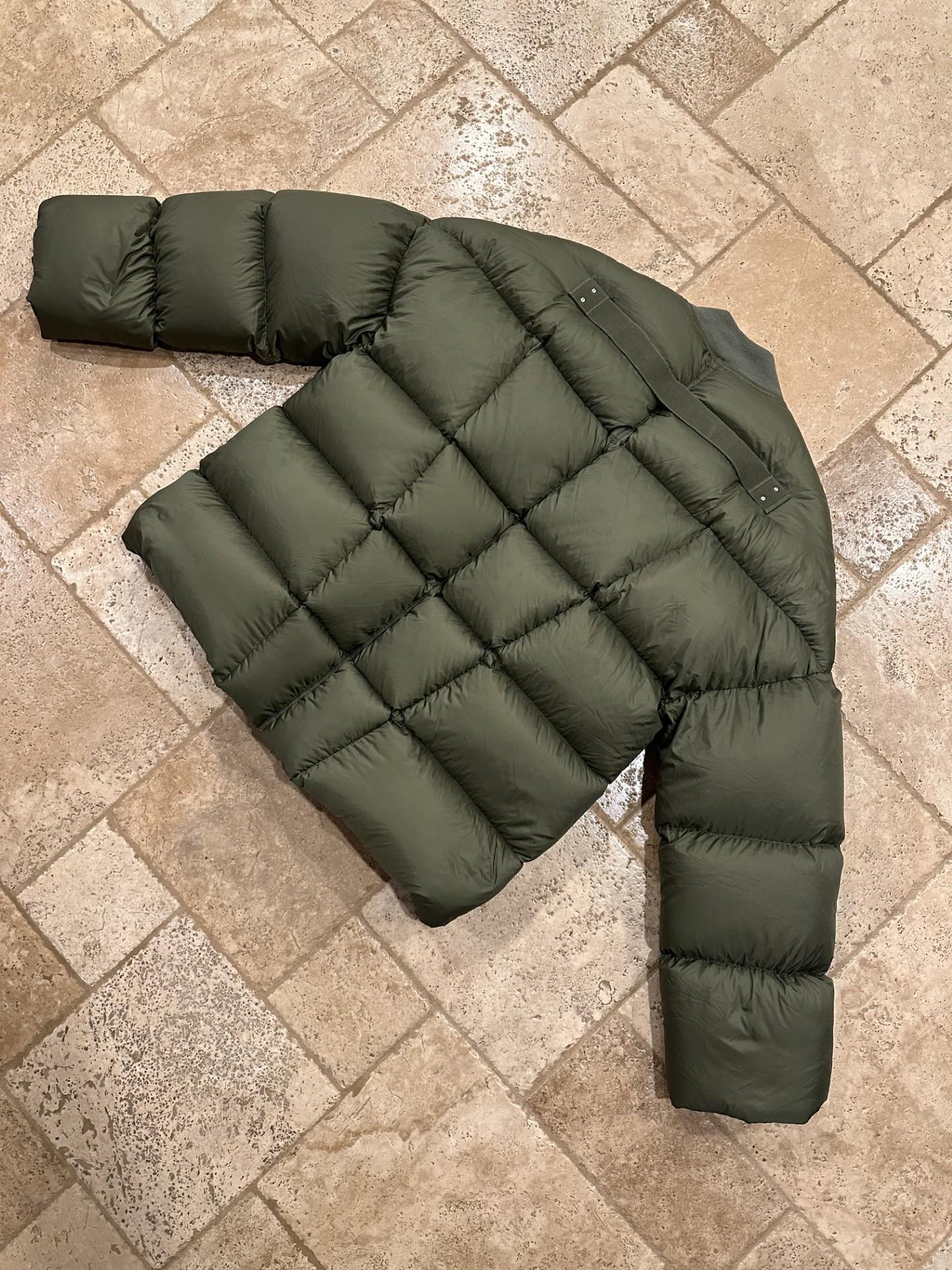 Rick Owens FW22 Oversized Flight Puffer Green Down Jacket For Sale 13
