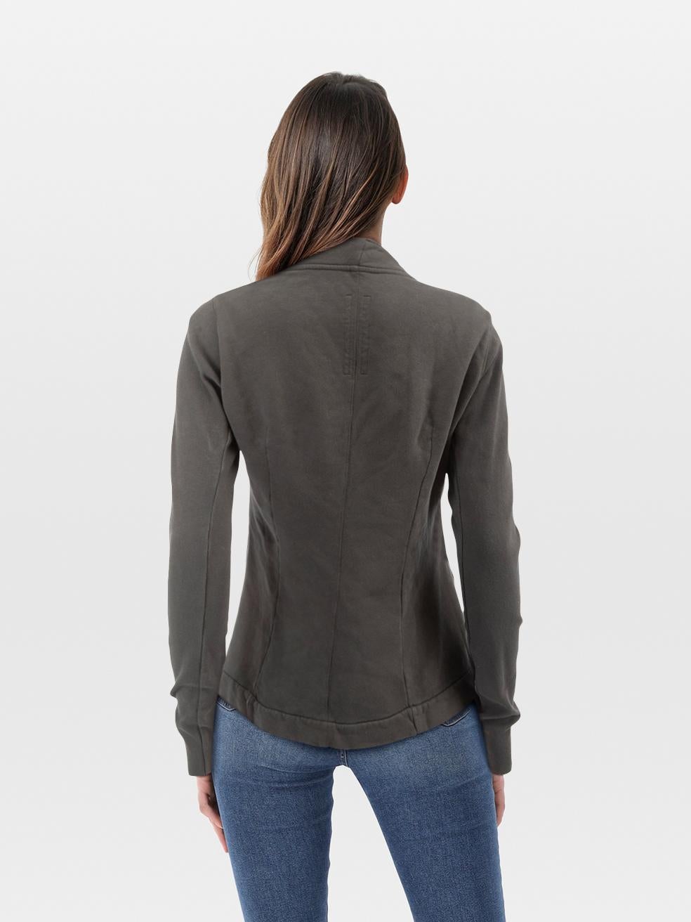 CONDITION ist sehr gut. Kaum sichtbare Abnutzungserscheinungen an der Jacke sind bei diesem gebrauchten Rick Owens Designer-Wiederverkaufsartikel zu erkennen.
 

 Einzelheiten
 

 

 Grau
 

 Baumwolle
 

 Jacke
 

 Asymmetrischer Reißverschluss
 

