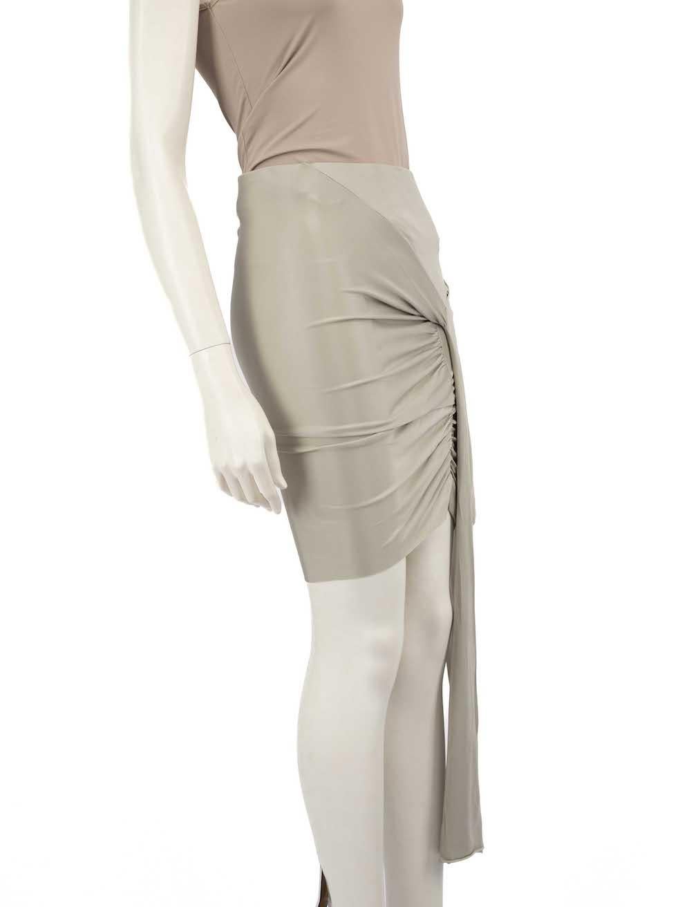 CONDITION is Very good. Hardly any visible wear to the skirt is evident on this used Rick Owens designer resale item.
 
 Details
 Grey
 Viscose
 Skirt
 Front draped detail
 Mini
 Side ruched detail
 Figure hugging fit
 Elasticated waistband
 
 
