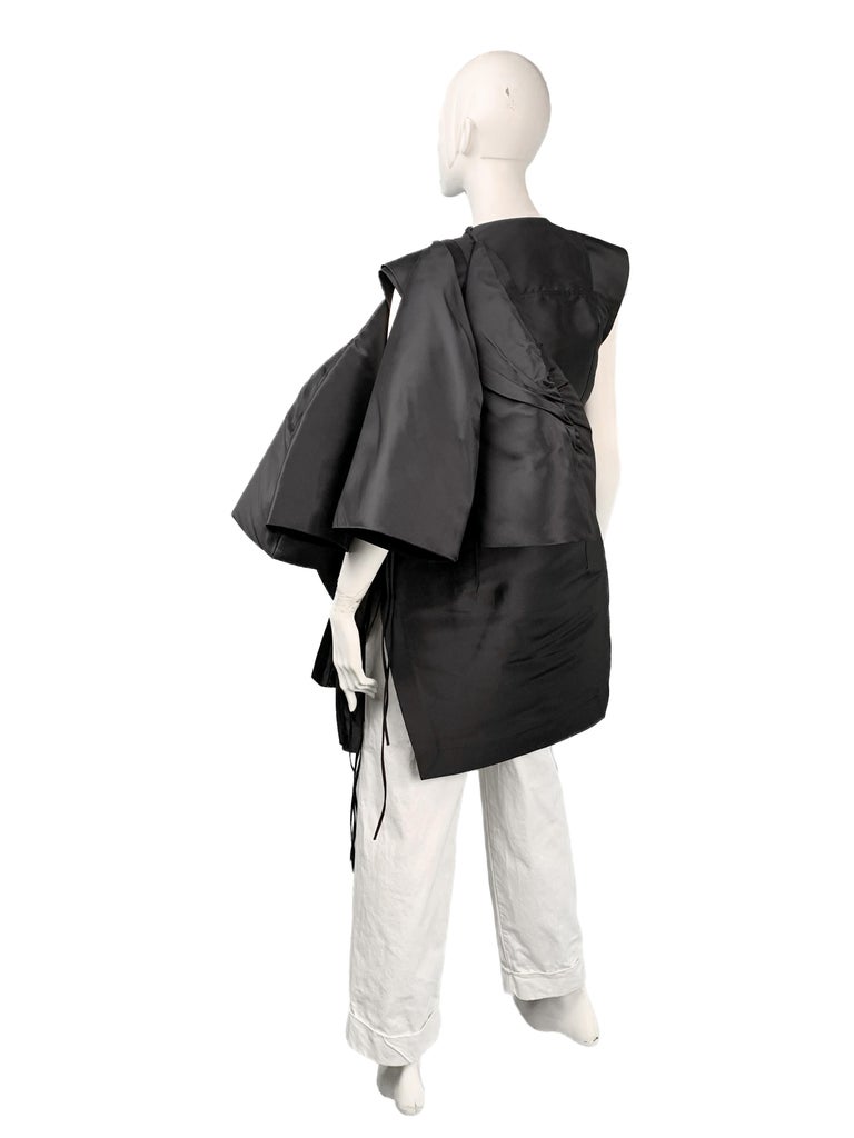 New w/Tags Rick Owens Runway SS 2015 Faun Silk Sleeveless Jacket, Vest in Black For Sale 6