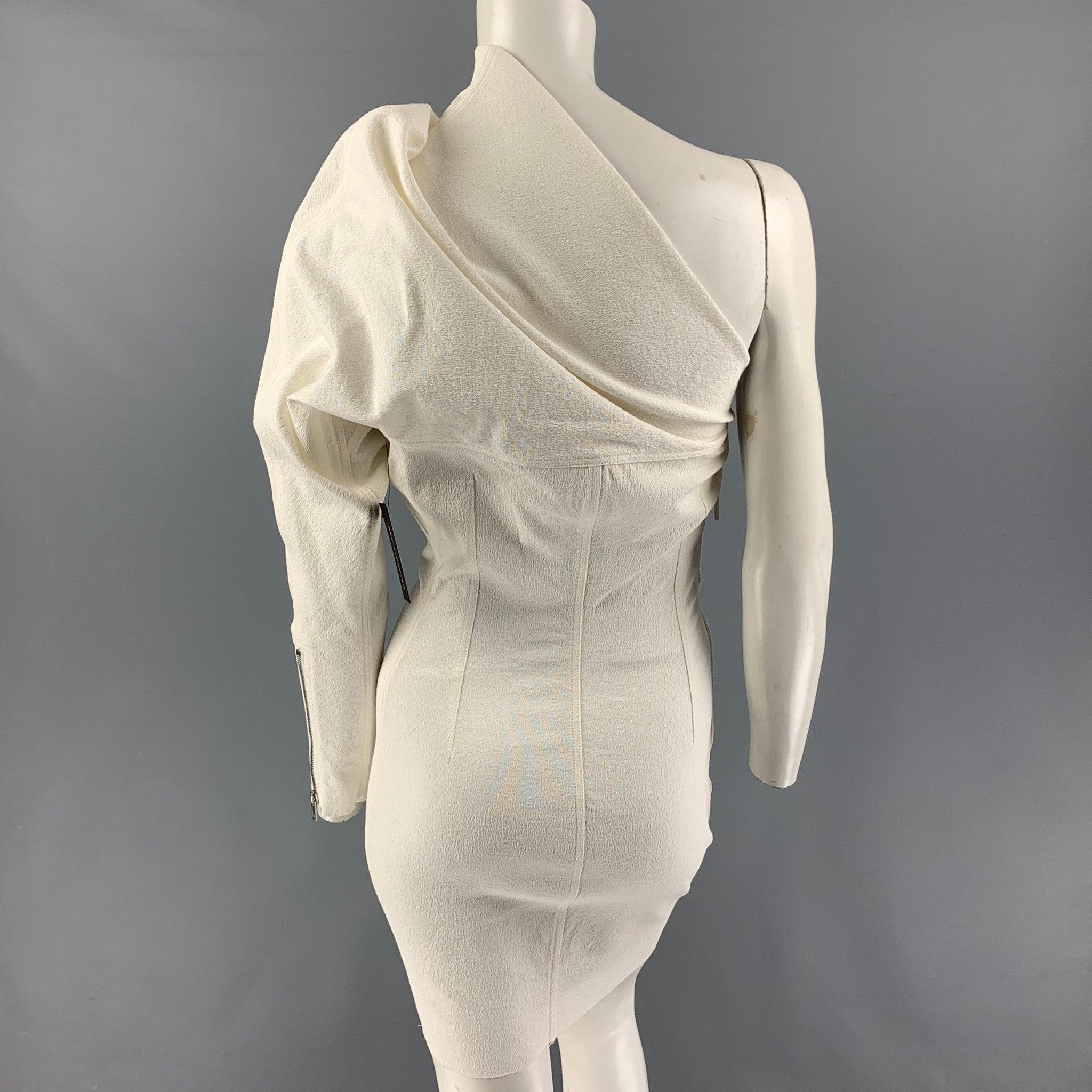 RICK OWENS Size 2 Off White Crepe Cotton Blend One-Sleeve Drape Diana Dress In Good Condition For Sale In San Francisco, CA