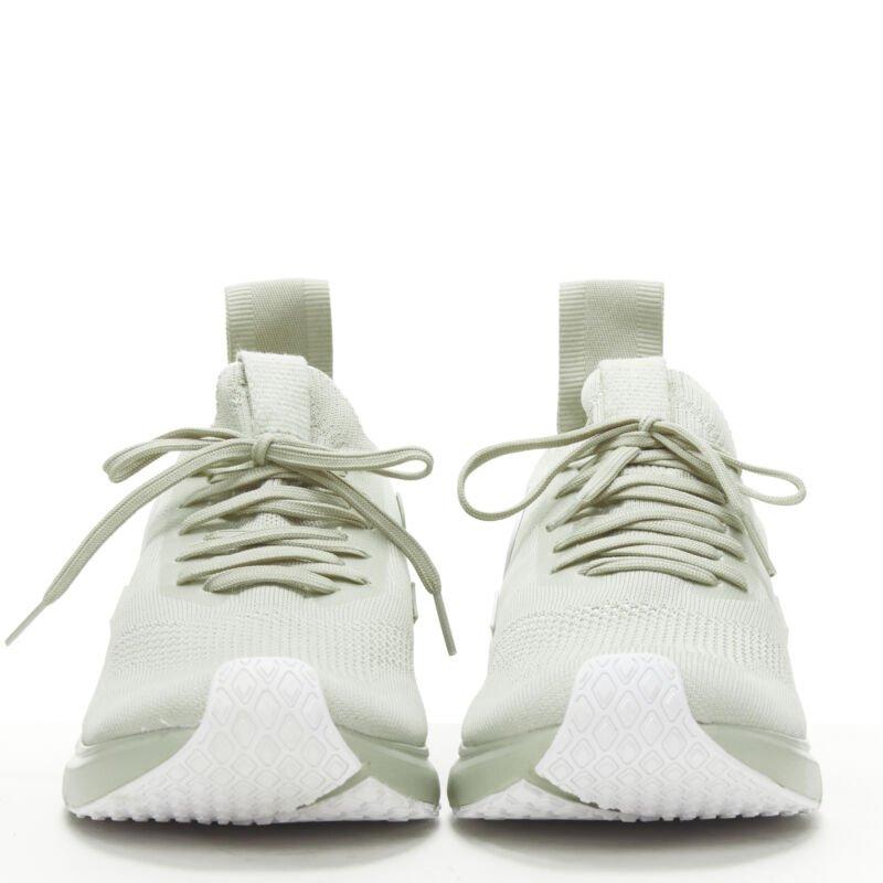 Gray RICK OWENS VEJA Runner Style 2 V-Knit Oyster grey sneaker EU41 For Sale