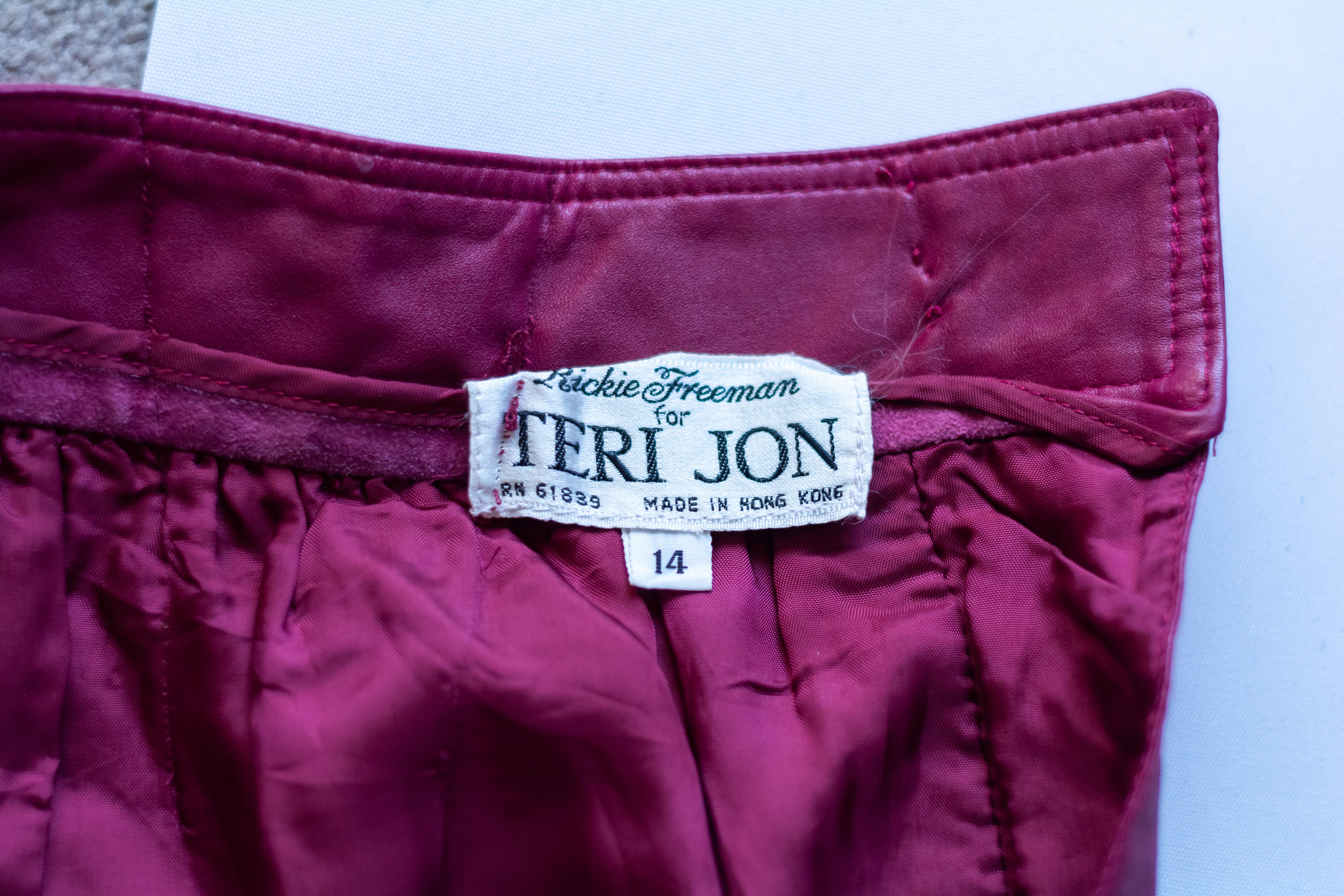 Rickie Freeman /Teri John   Leather Skirt In Good Condition In London, GB