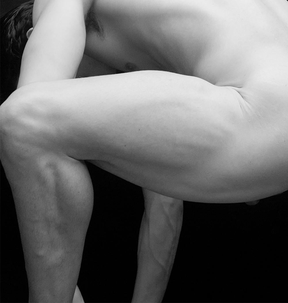 Acto Tres, Acto Uno, series. Male Nude Black and White Photograph For Sale 1