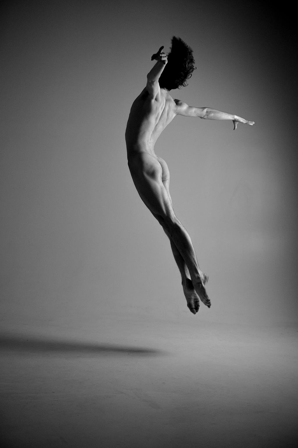 Ricky Cohete Black and White Photograph - Apertura II. The Bailarín, series. Male Nude dancer Black & White photograph